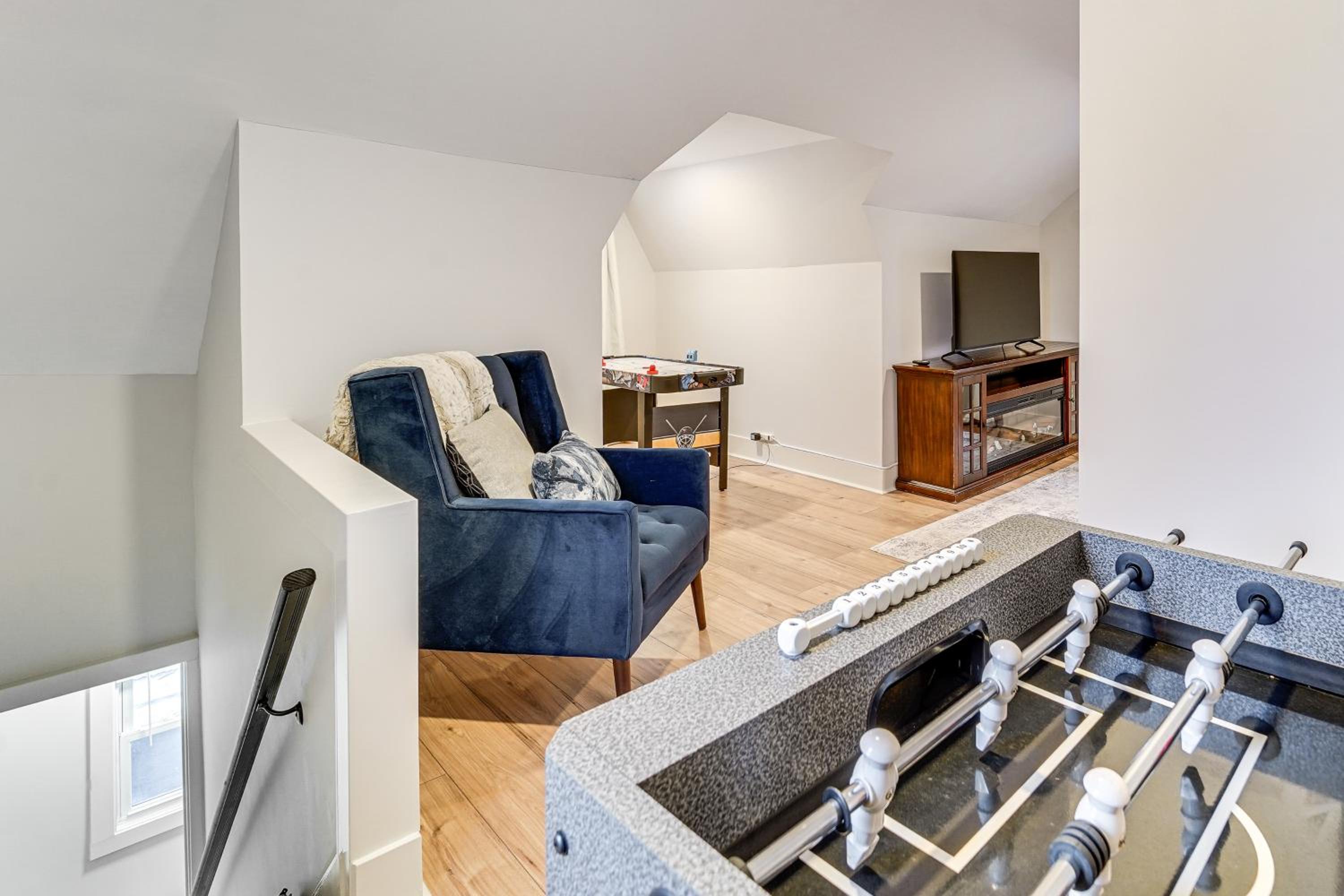 Game Room and Backyard Modern Altoona Home!