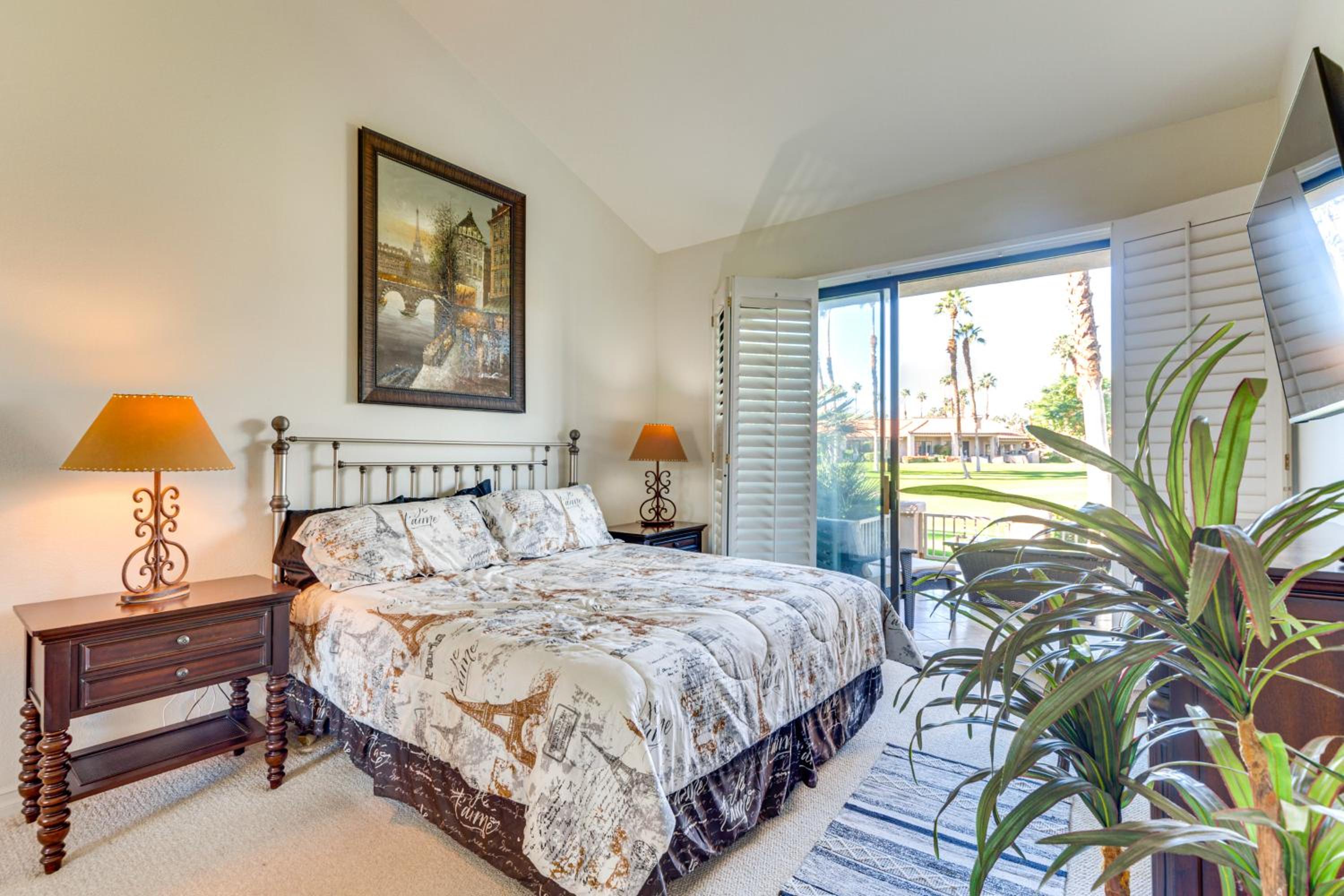 Mtn View and Fairway-Facing Patio Palm Desert Condo