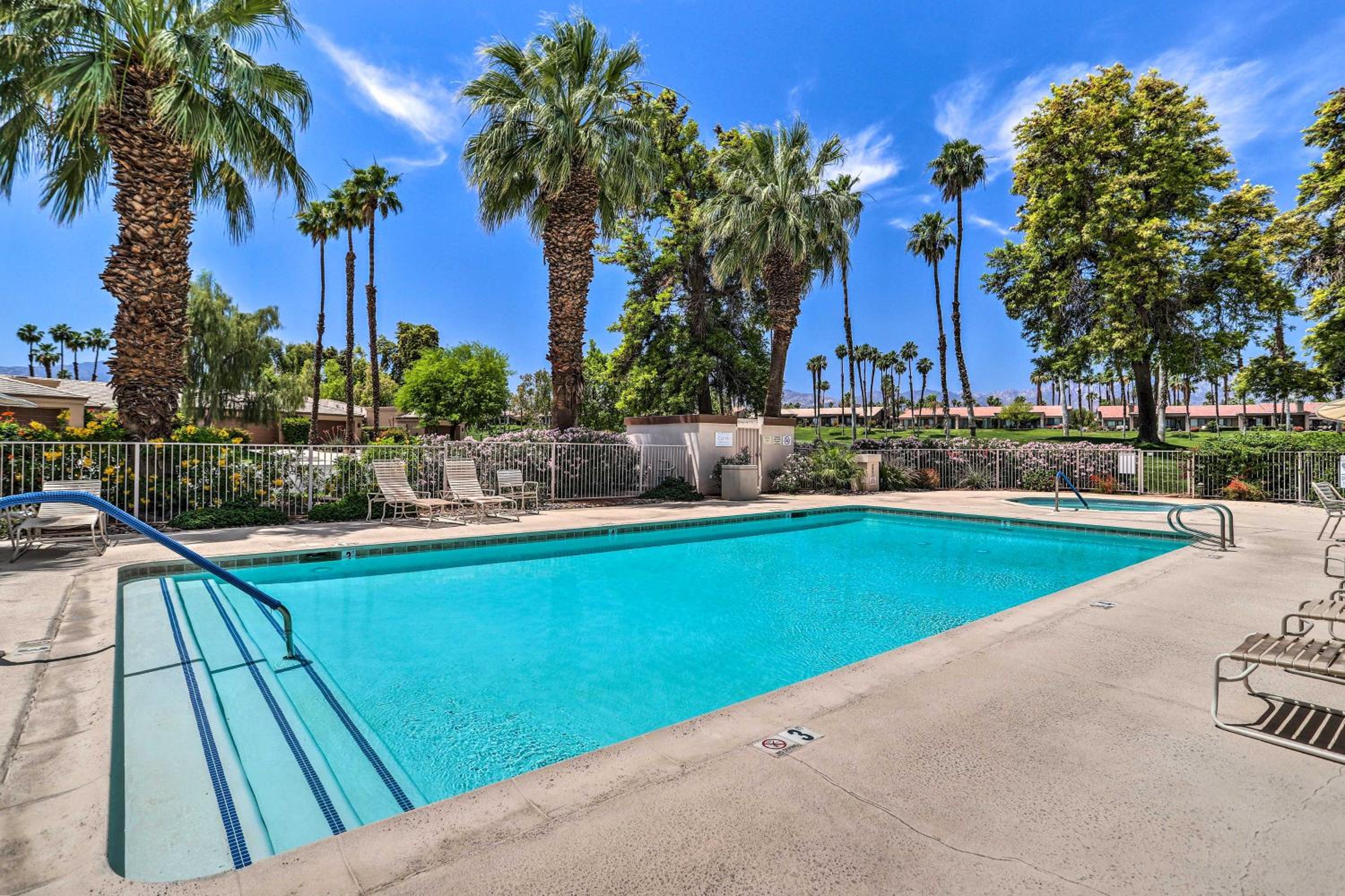 Mtn View and Fairway-Facing Patio Palm Desert Condo