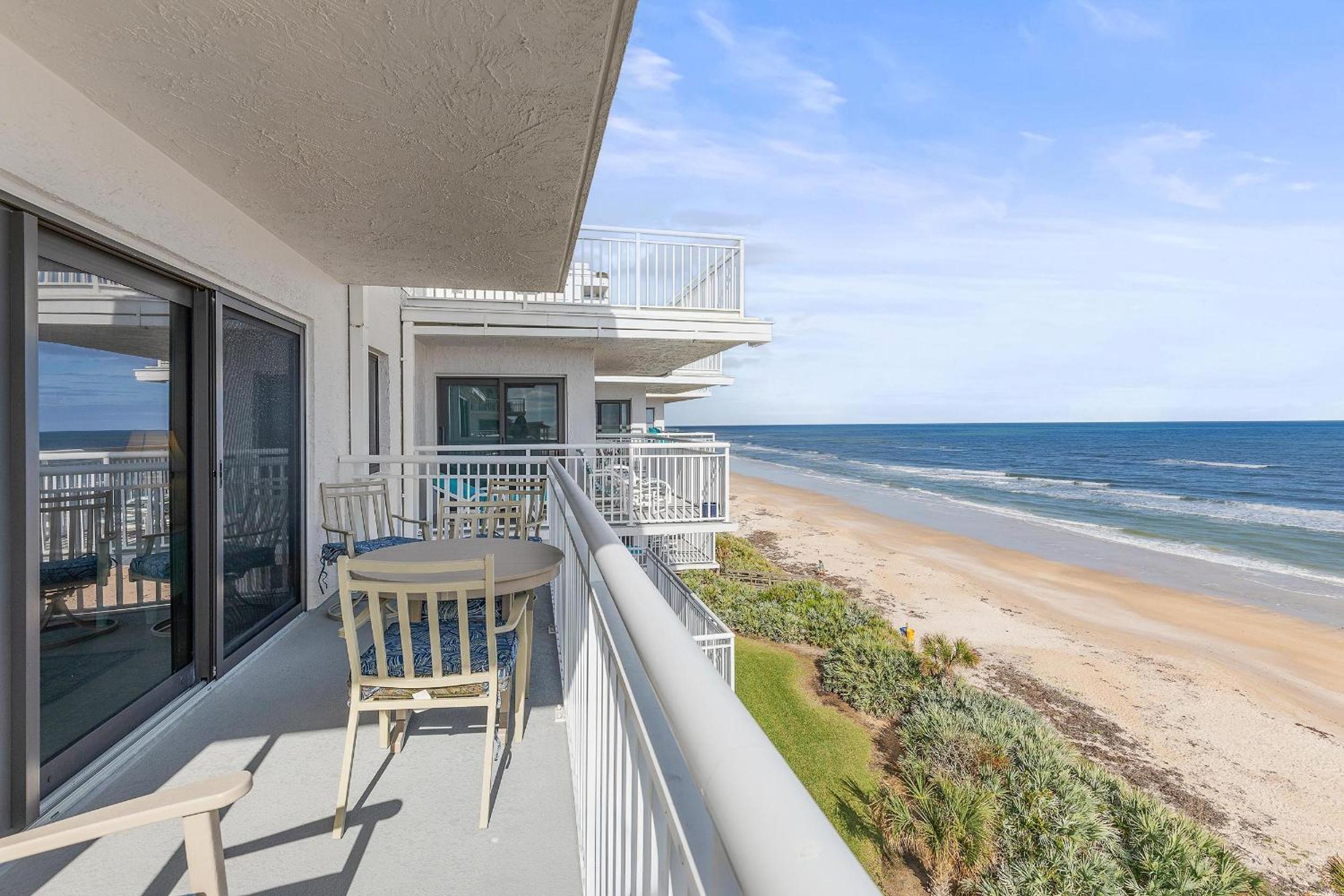 Shorehom by the Sea 63