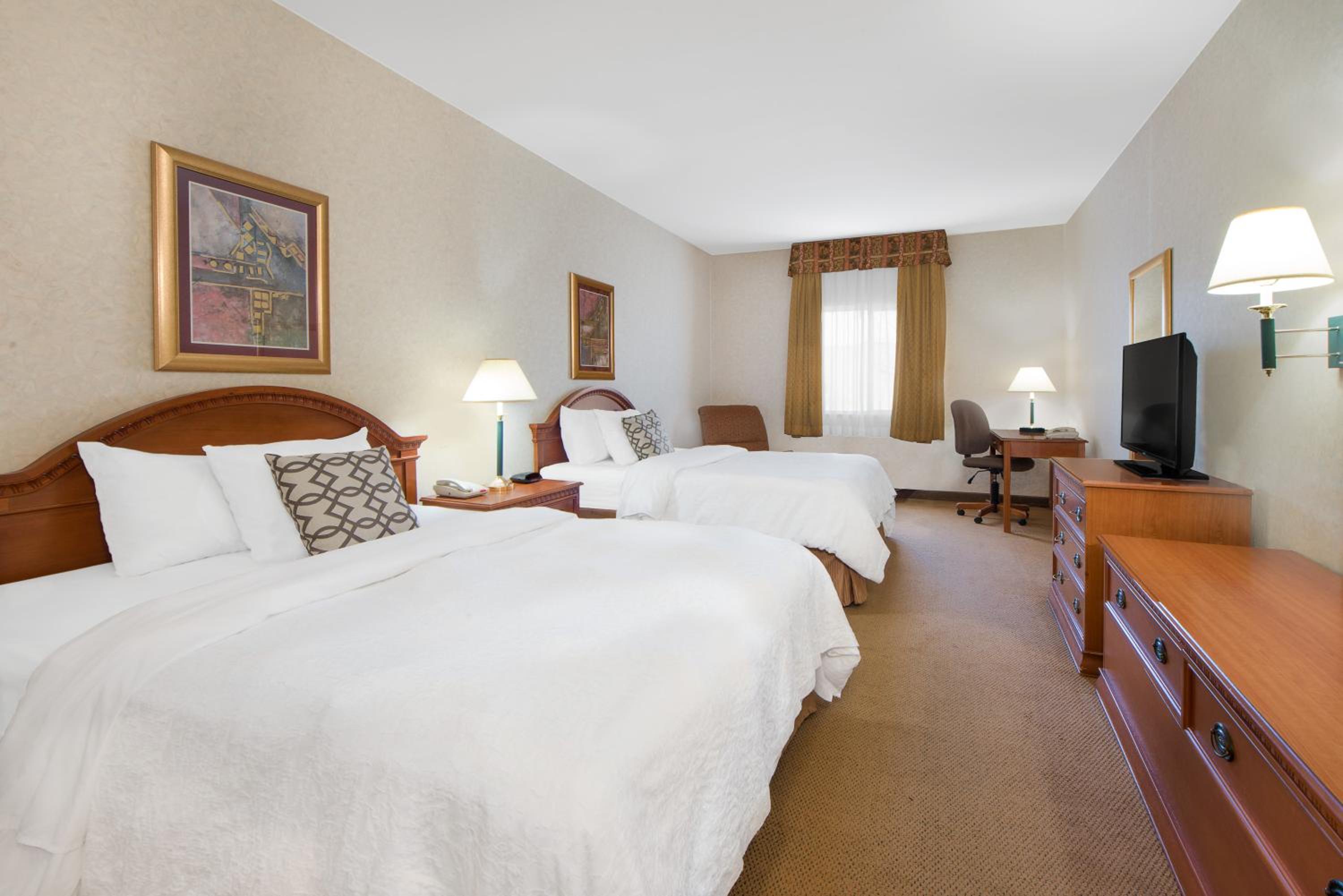 Dumas Vacations - Spark by Hilton Dumas - Property Image 1
