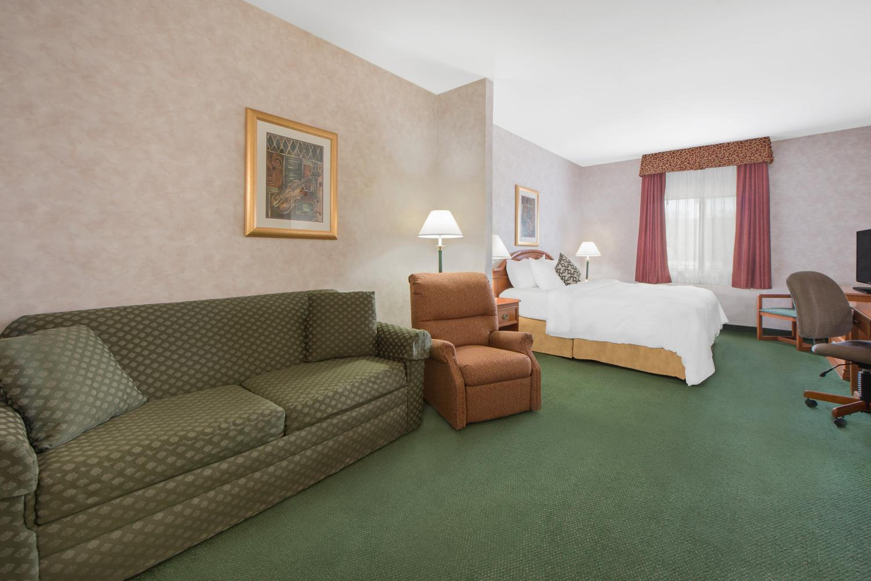 Dumas Vacations - Spark by Hilton Dumas - Property Image 2