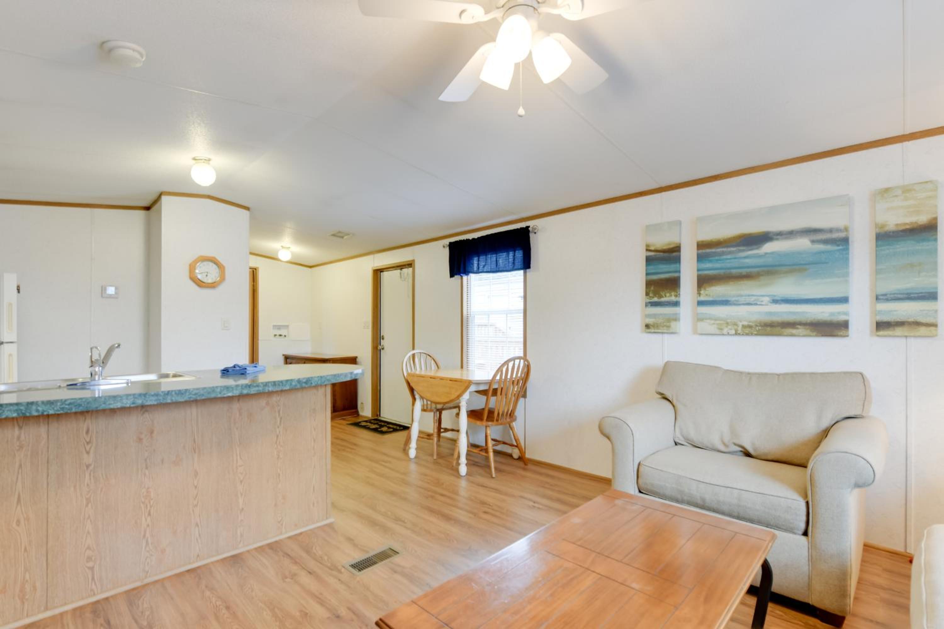 Blue Ridge Base Camp Resort Cabin in Waynesville