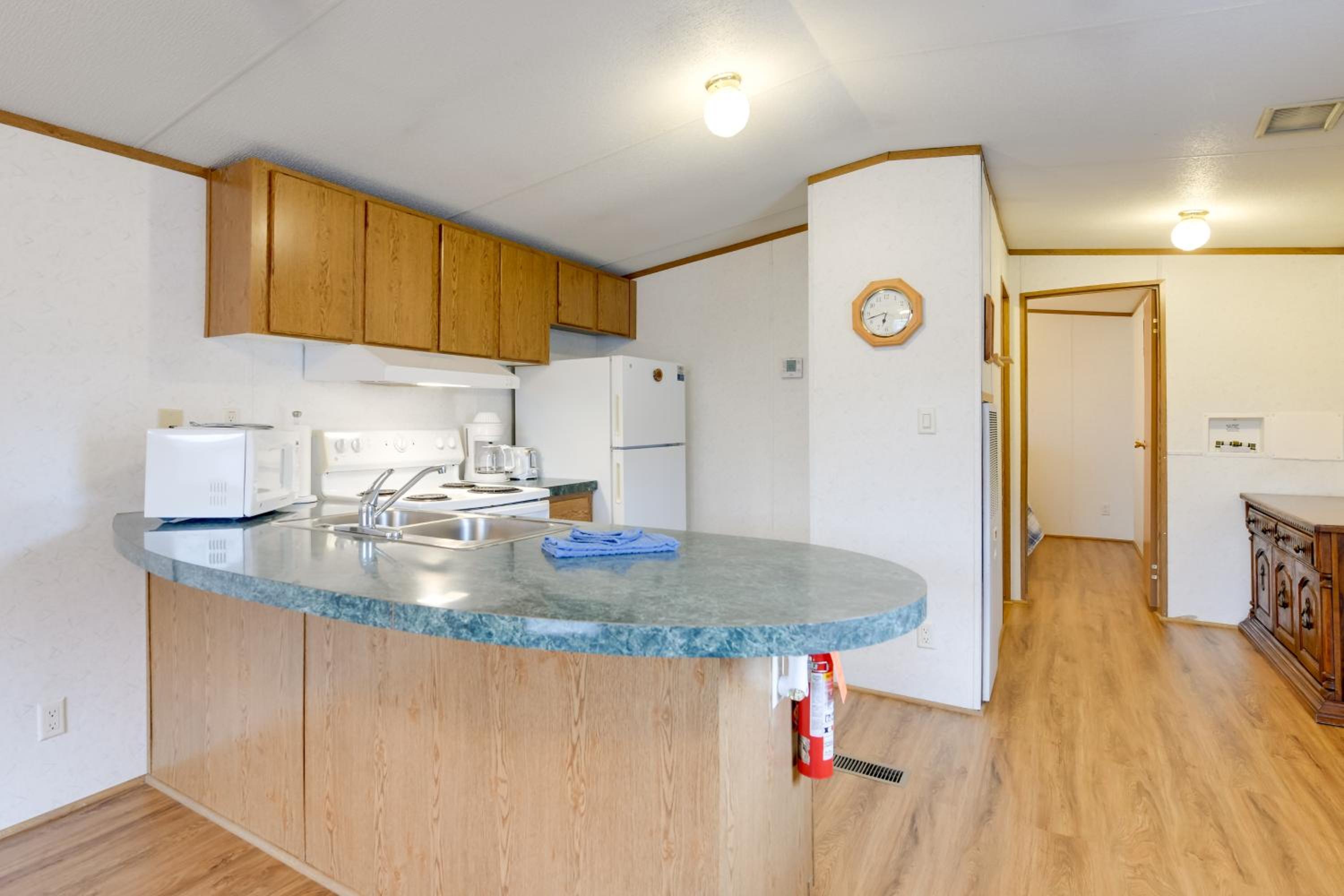 Blue Ridge Base Camp Resort Cabin in Waynesville