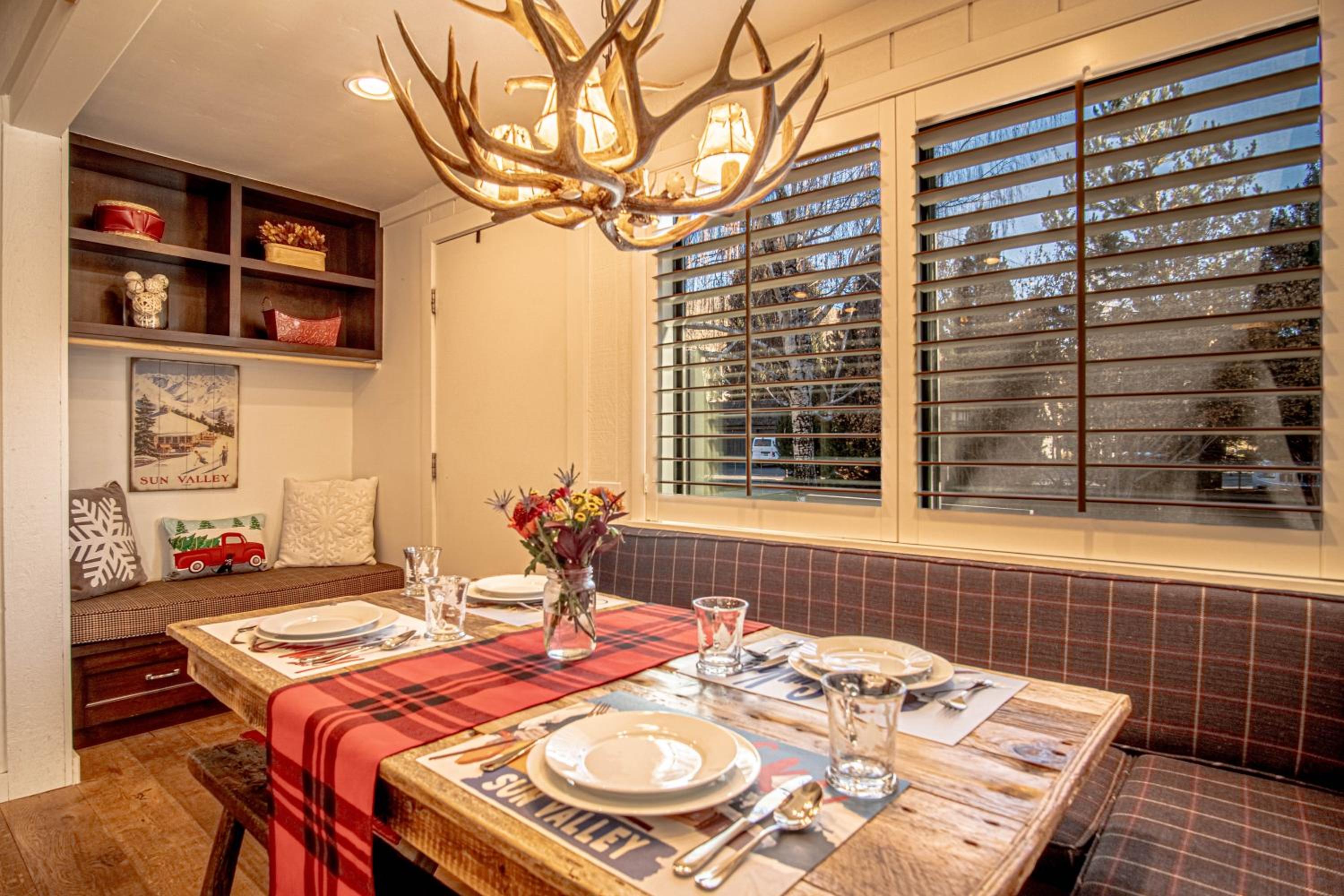 4BD Villager Mountain Retreat + SV Resort Passes