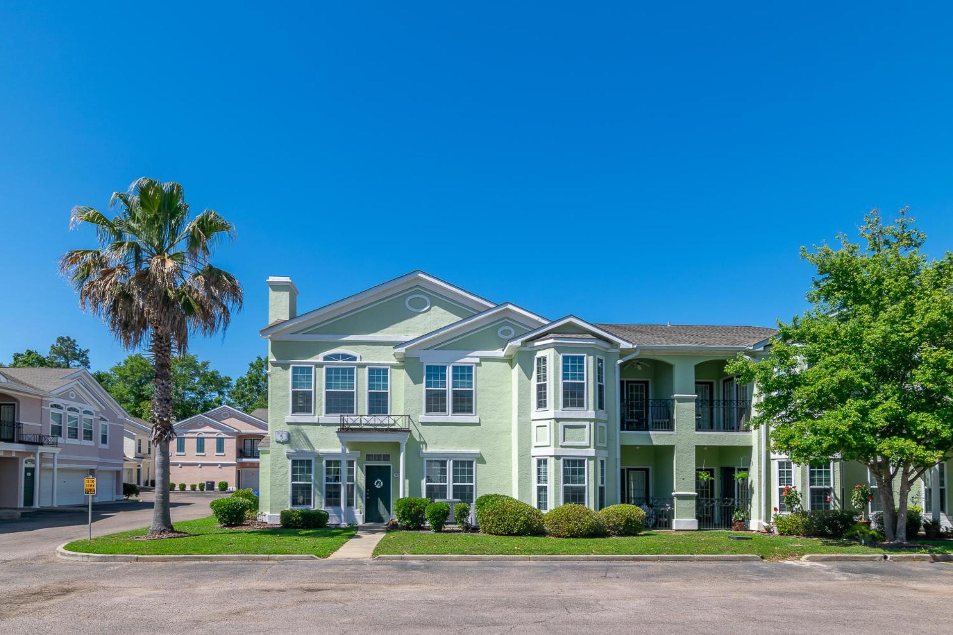 Legacy Villa 506 - 2 bedroom 2 bath with garage in beachside neighborhood