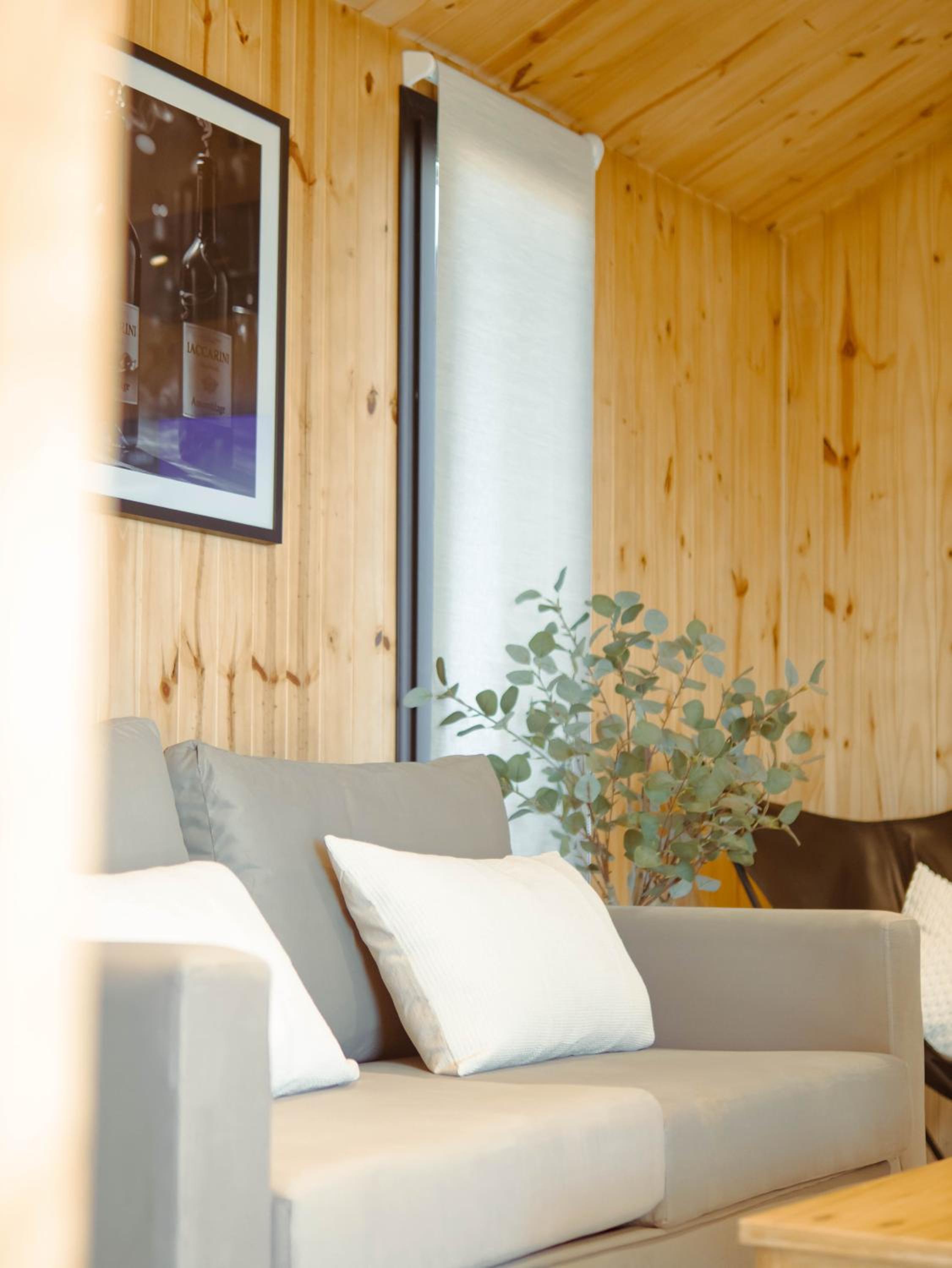 Bodega Iaccarini Wine Lodge by BT Homes