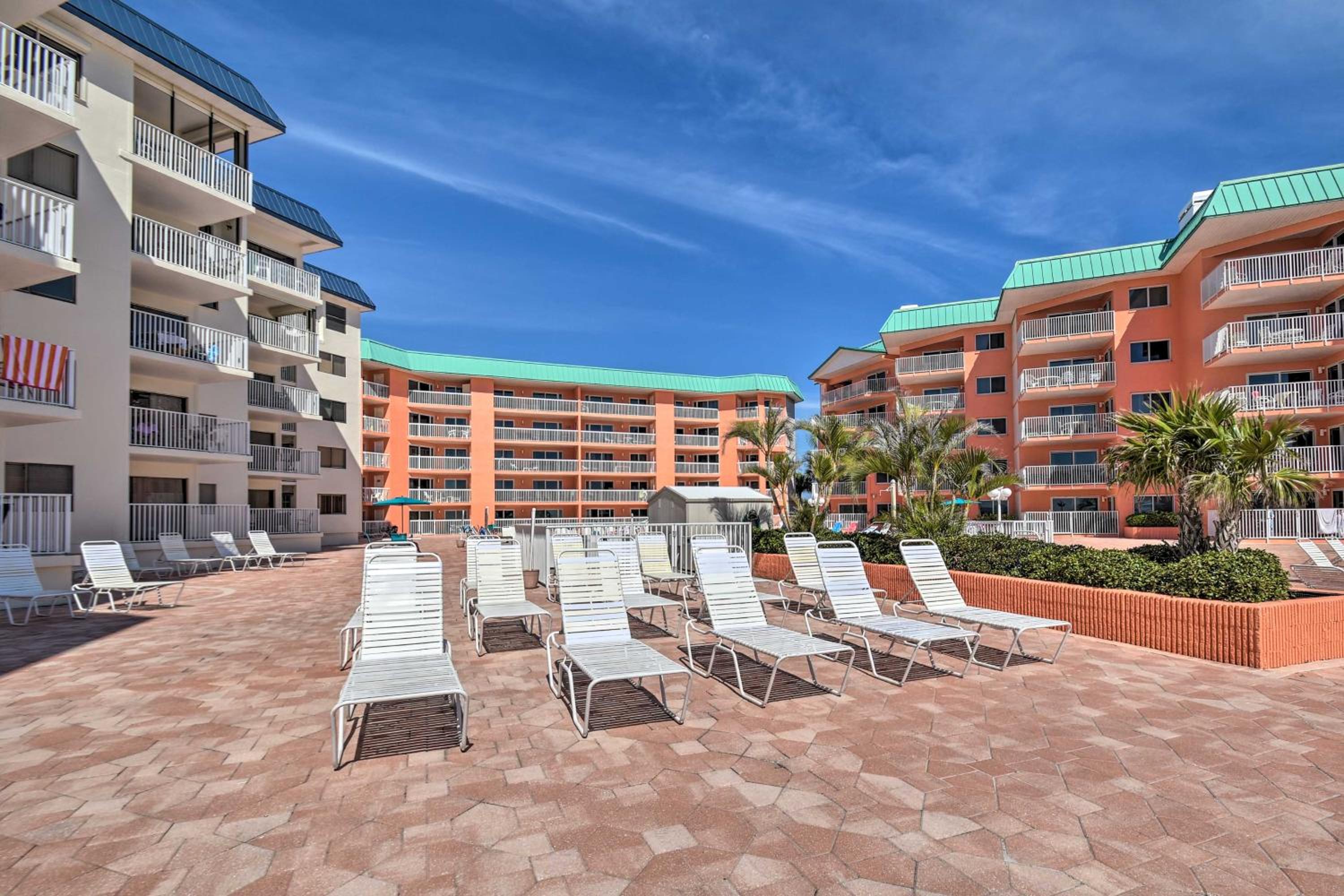 Private Balcony with Gulf Views Indian Shores Condo
