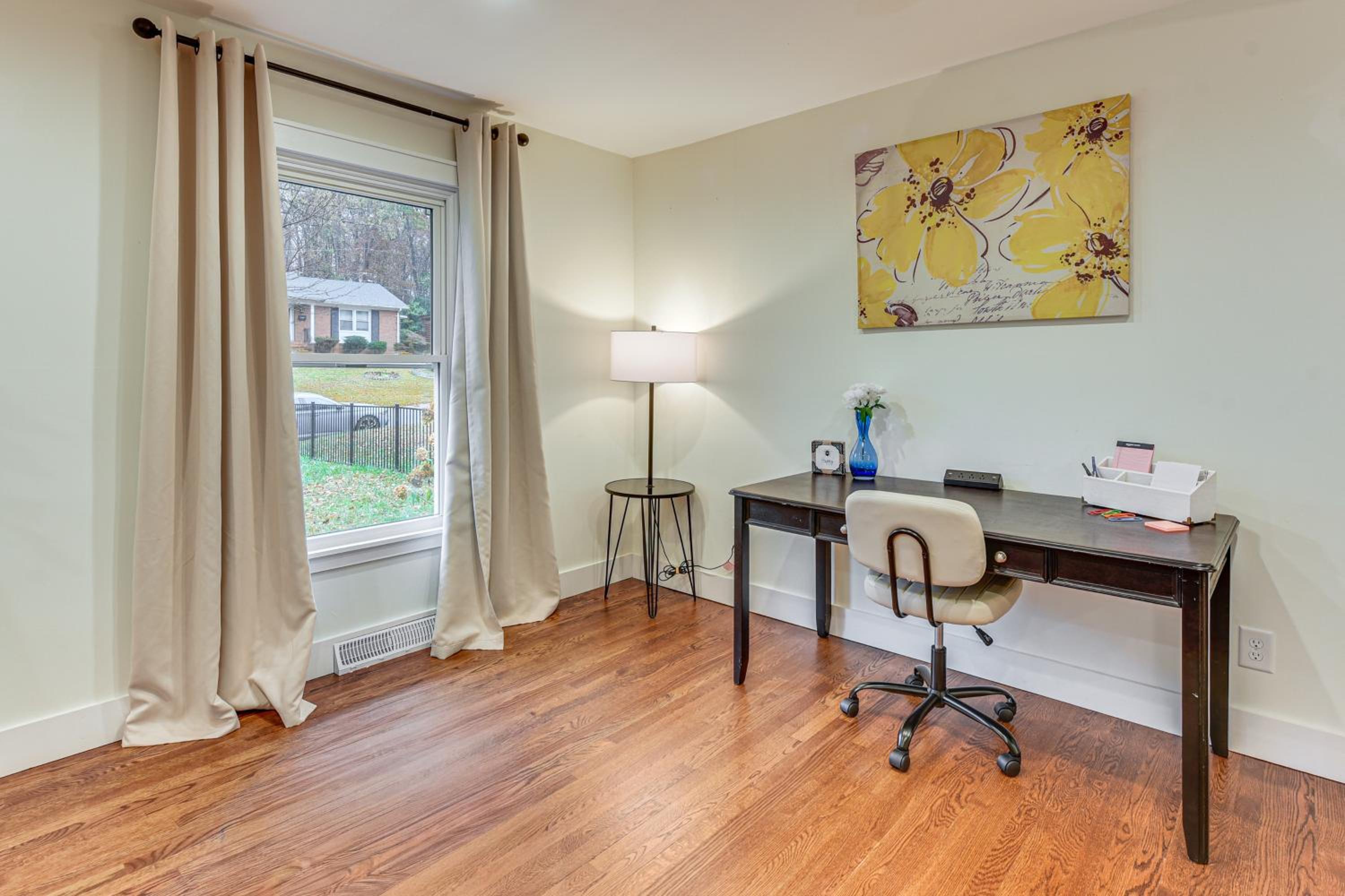 Dog-Friendly Yard, 5 Mi to Uptown Charlotte Home