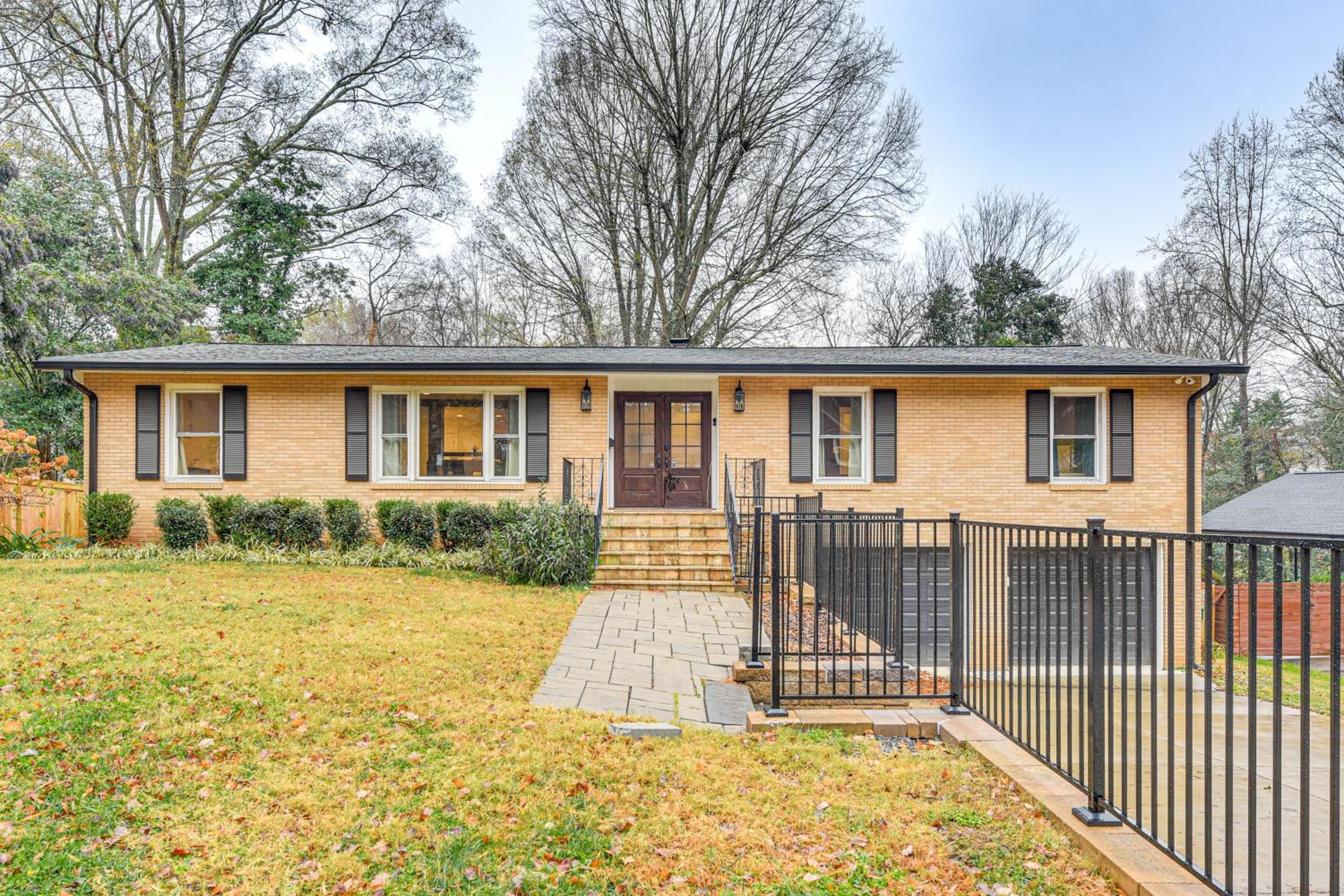 Dog-Friendly Yard, 5 Mi to Uptown Charlotte Home