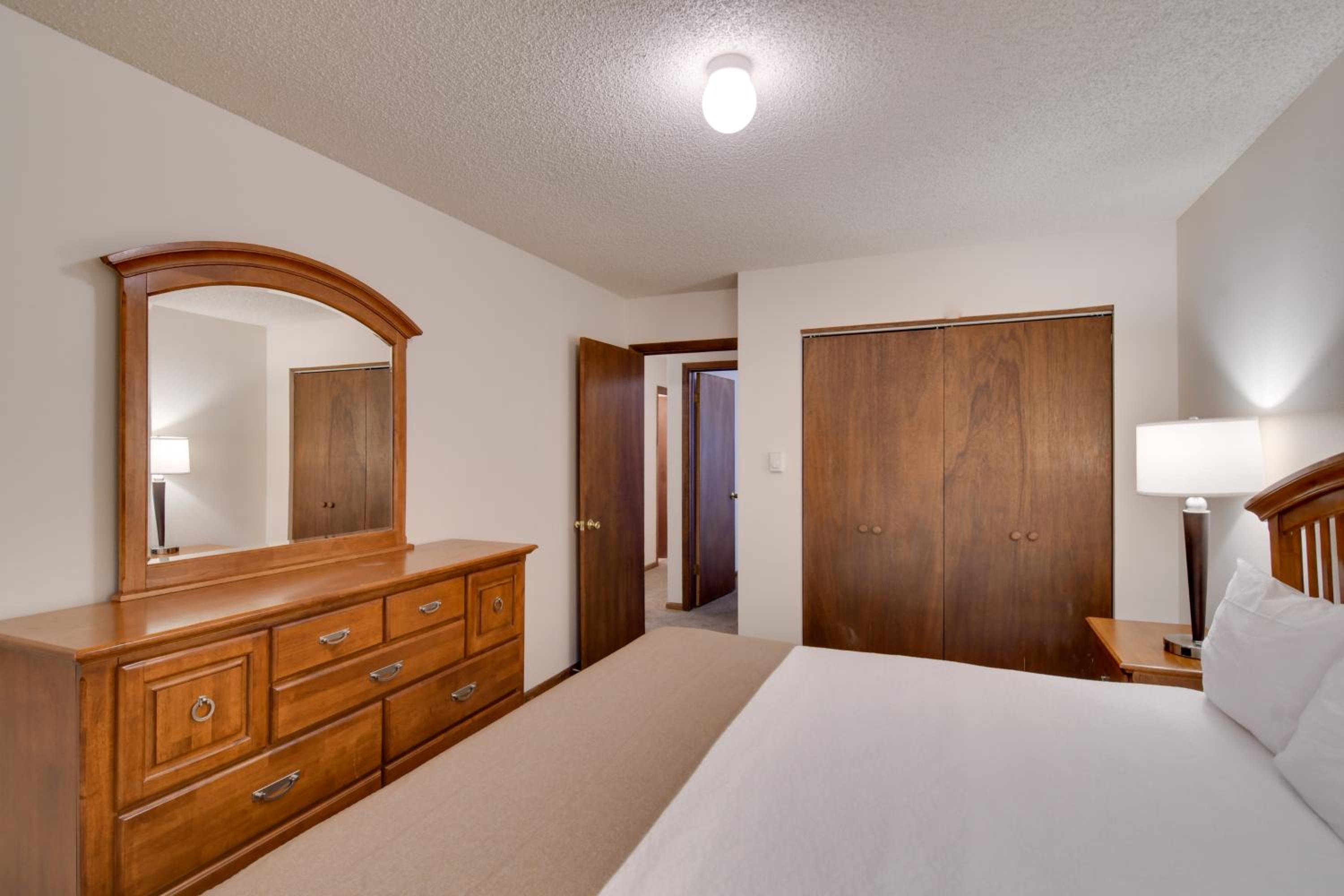 Shuttle to Winter Park Resort! Group Condo with Pool
