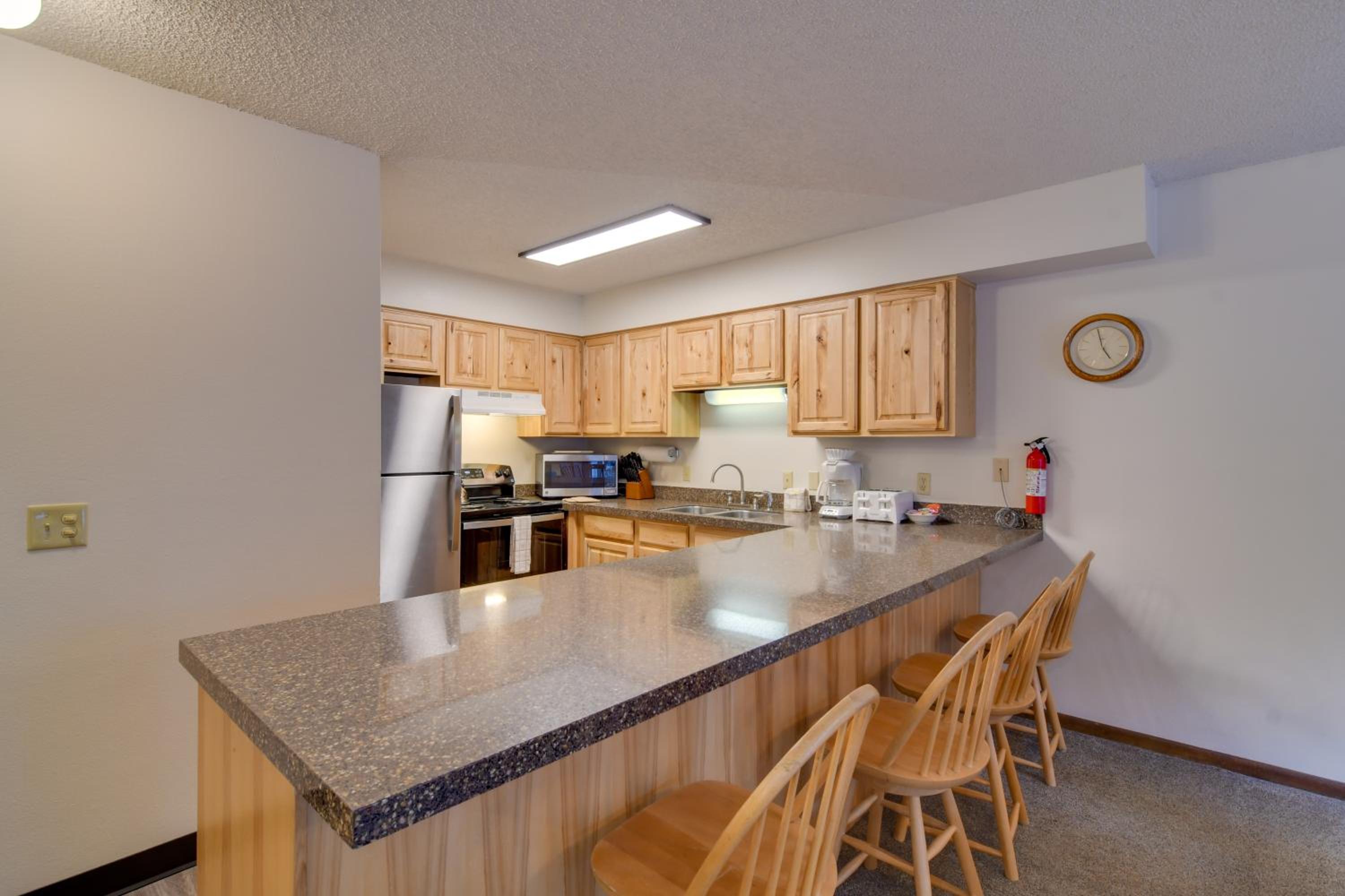 Ski, Soak and Chill! Pool-View Winter Park Condo