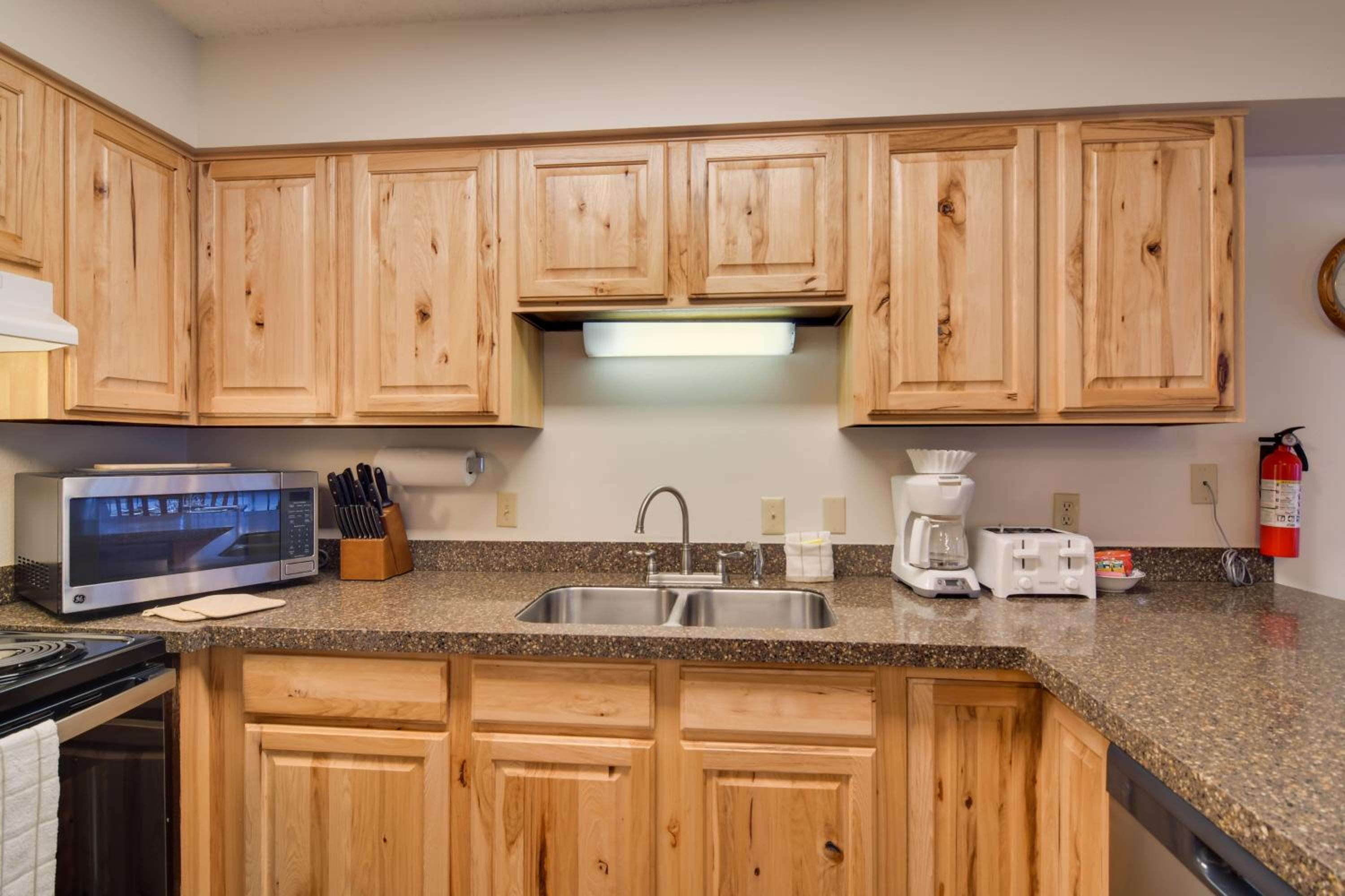 Ski, Soak and Chill! Pool-View Winter Park Condo
