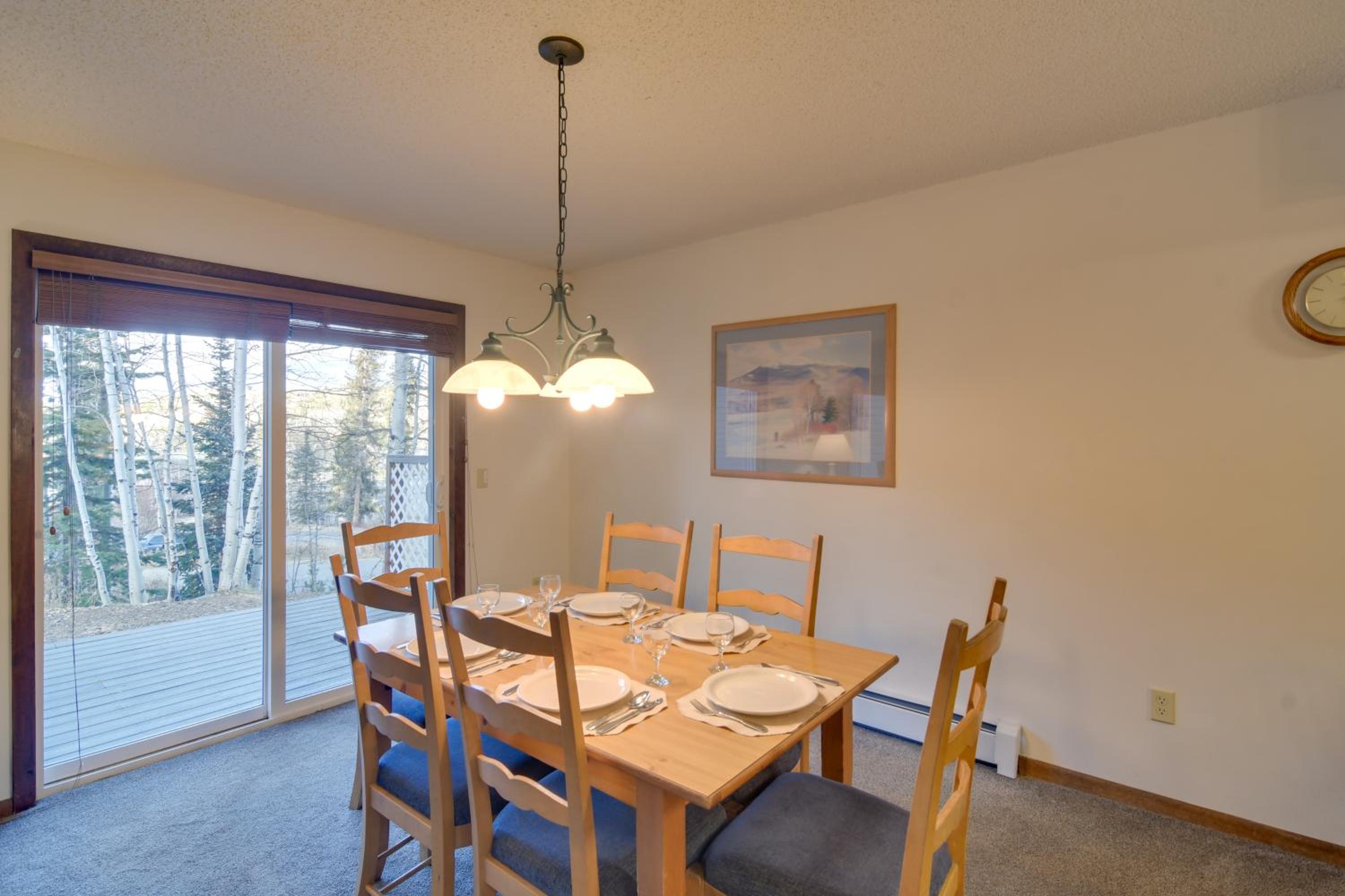 3 Mi to Skiing Walkable Dtwn Winter Park Condo!