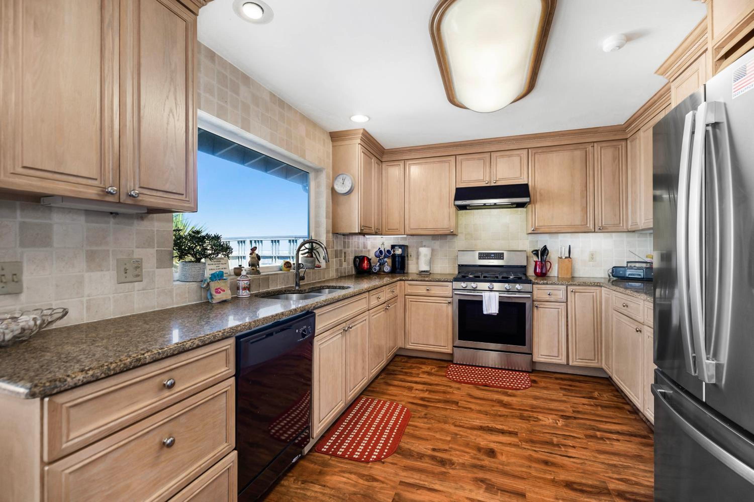Fantastic Beach View! Oregon Escape with Game Room
