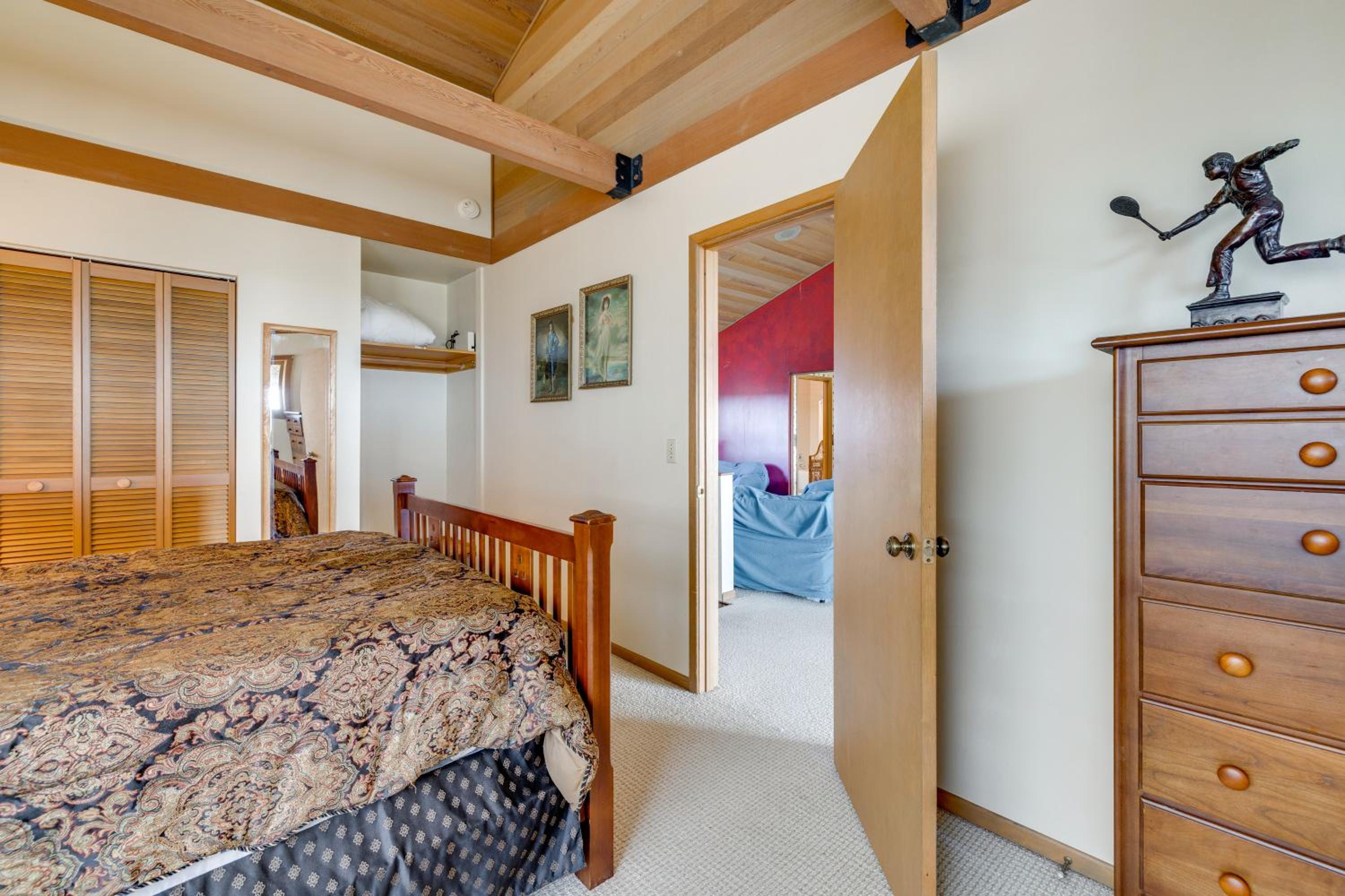 Fantastic Beach View! Oregon Escape with Game Room