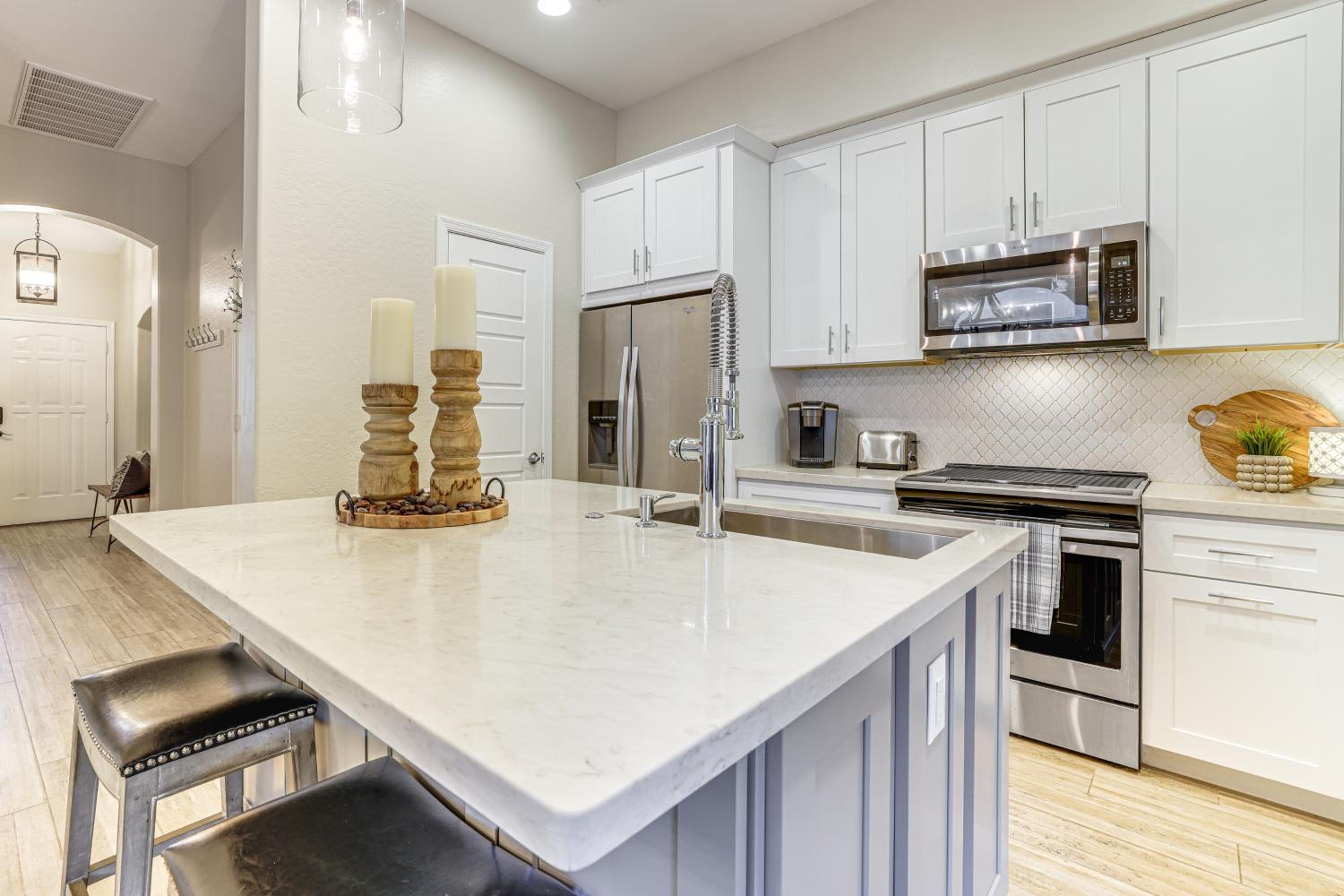 Less Than 1 Mi to Golf Charming Ahwatukee Foothills Villa