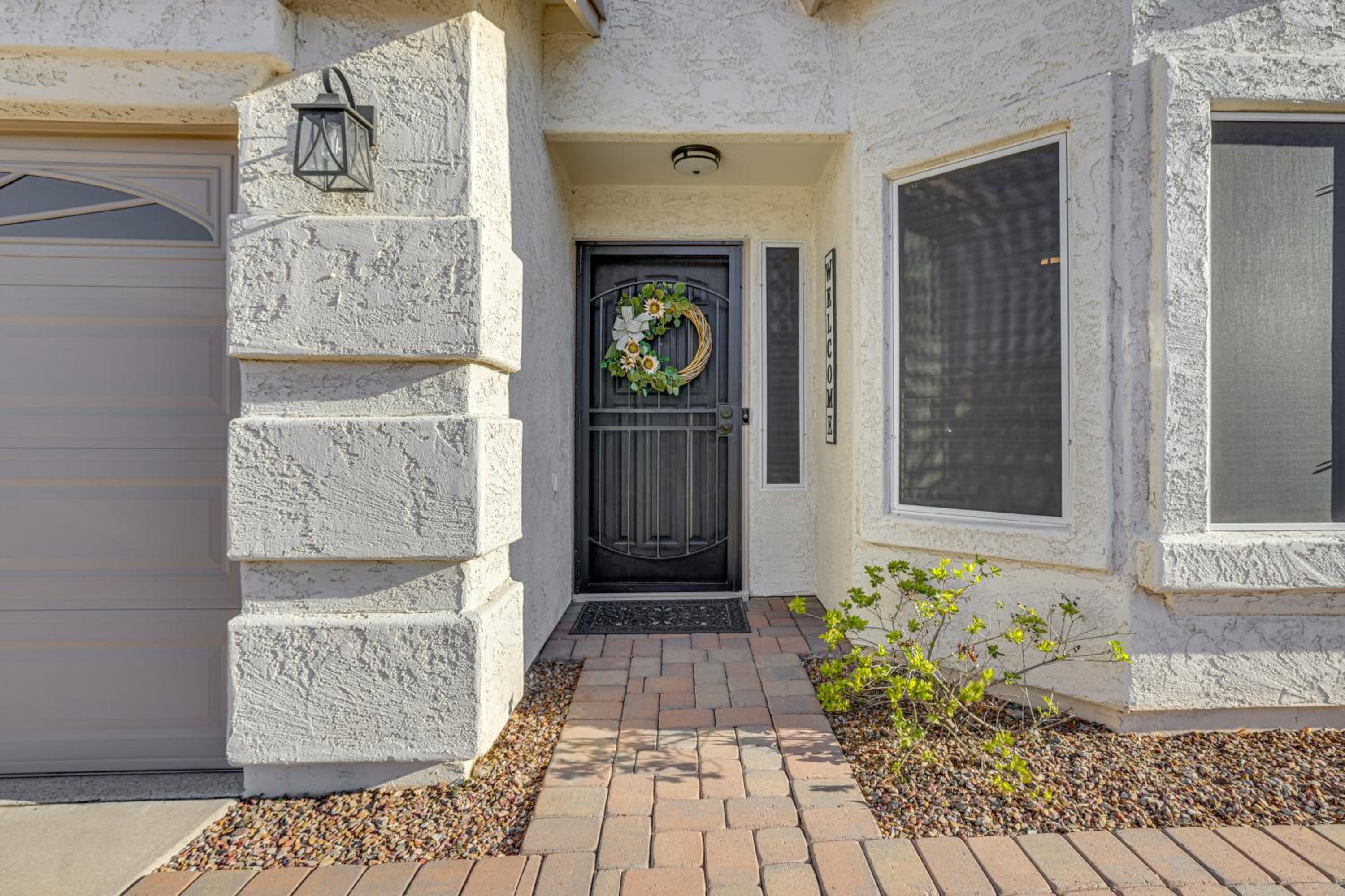 Less Than 1 Mi to Golf Charming Ahwatukee Foothills Villa