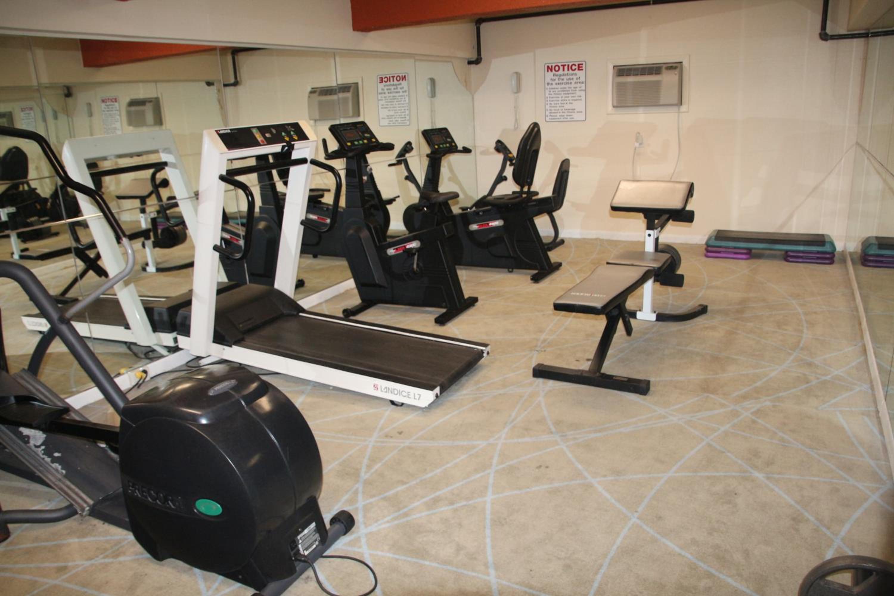 Bedford Vacations - Bedford Plaza Hotel - Boston - Property Image 13