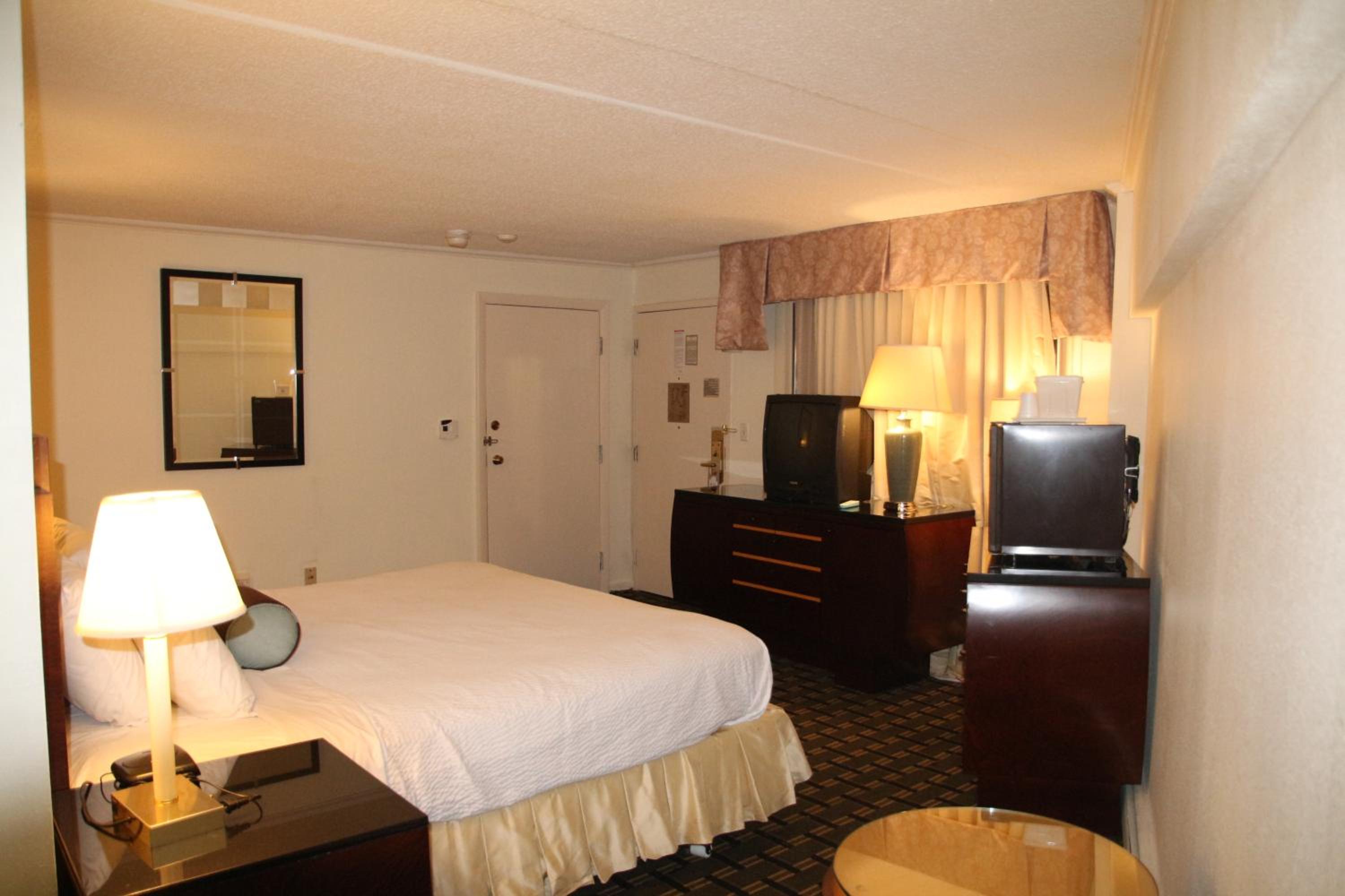Bedford Vacations - Bedford Plaza Hotel - Boston - Property Image 18