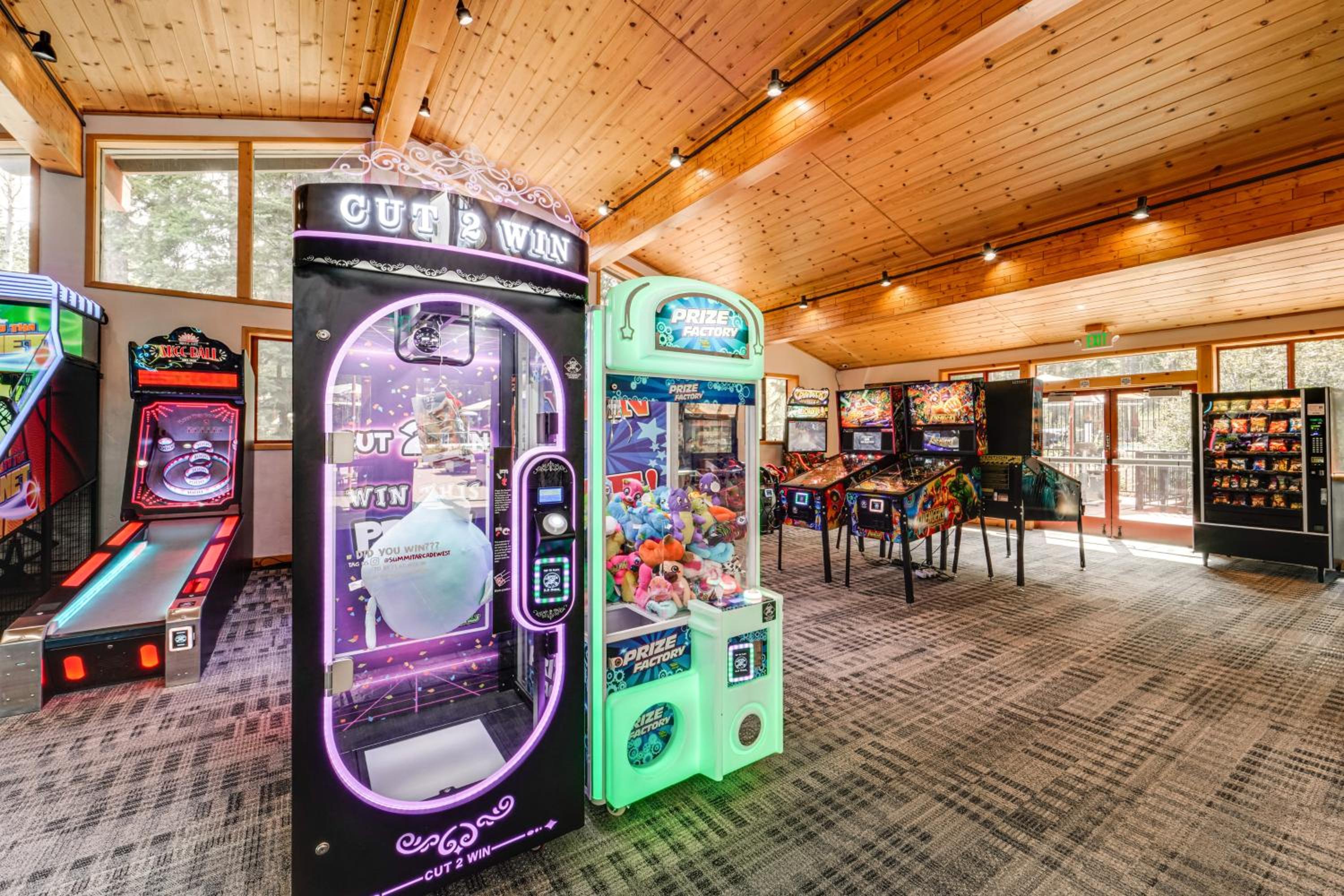 Walk to Gondola Truckee Retreat with Resort Perks!