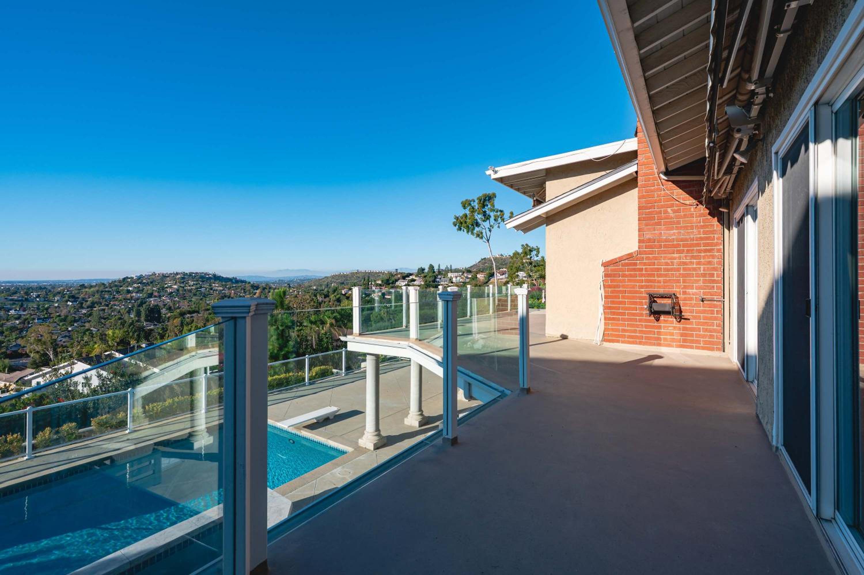 Luxury Hilltop Pool Villa with Stunning City Views