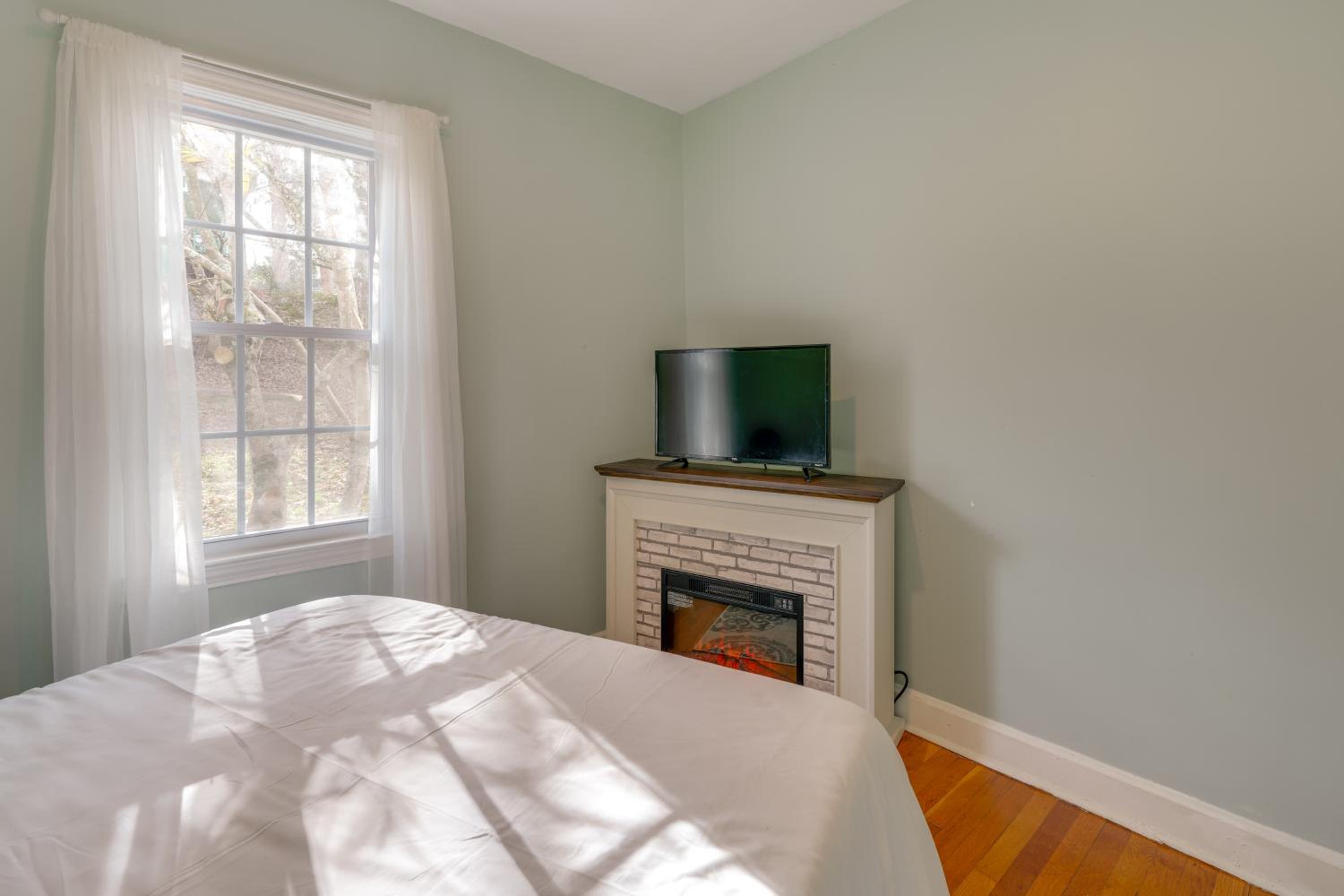 Walk to Shops and Dining Jonesborough Home with Deck!