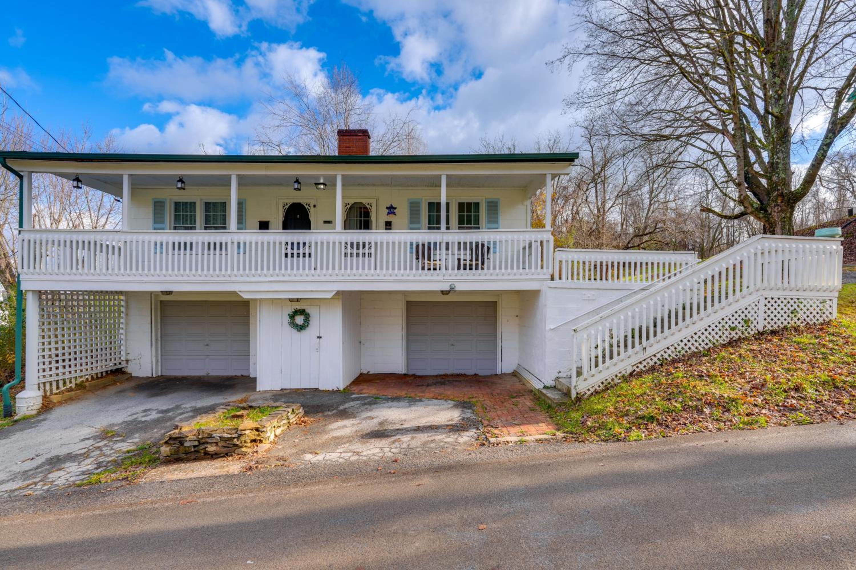 Walk to Shops and Dining Jonesborough Home with Deck!