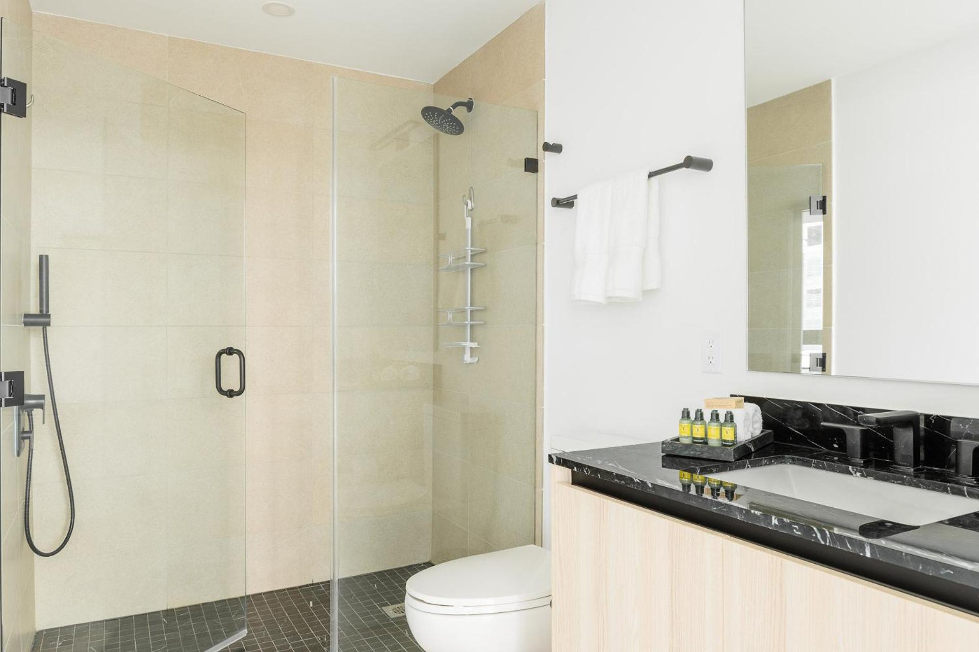 Nomada Residences - District 225