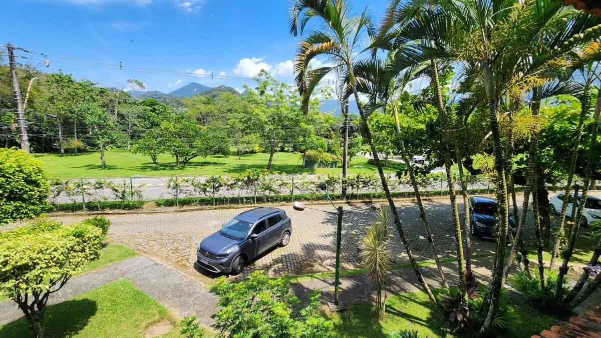 Duplex com Hidro em Condomínio Luxo com 3 Praias