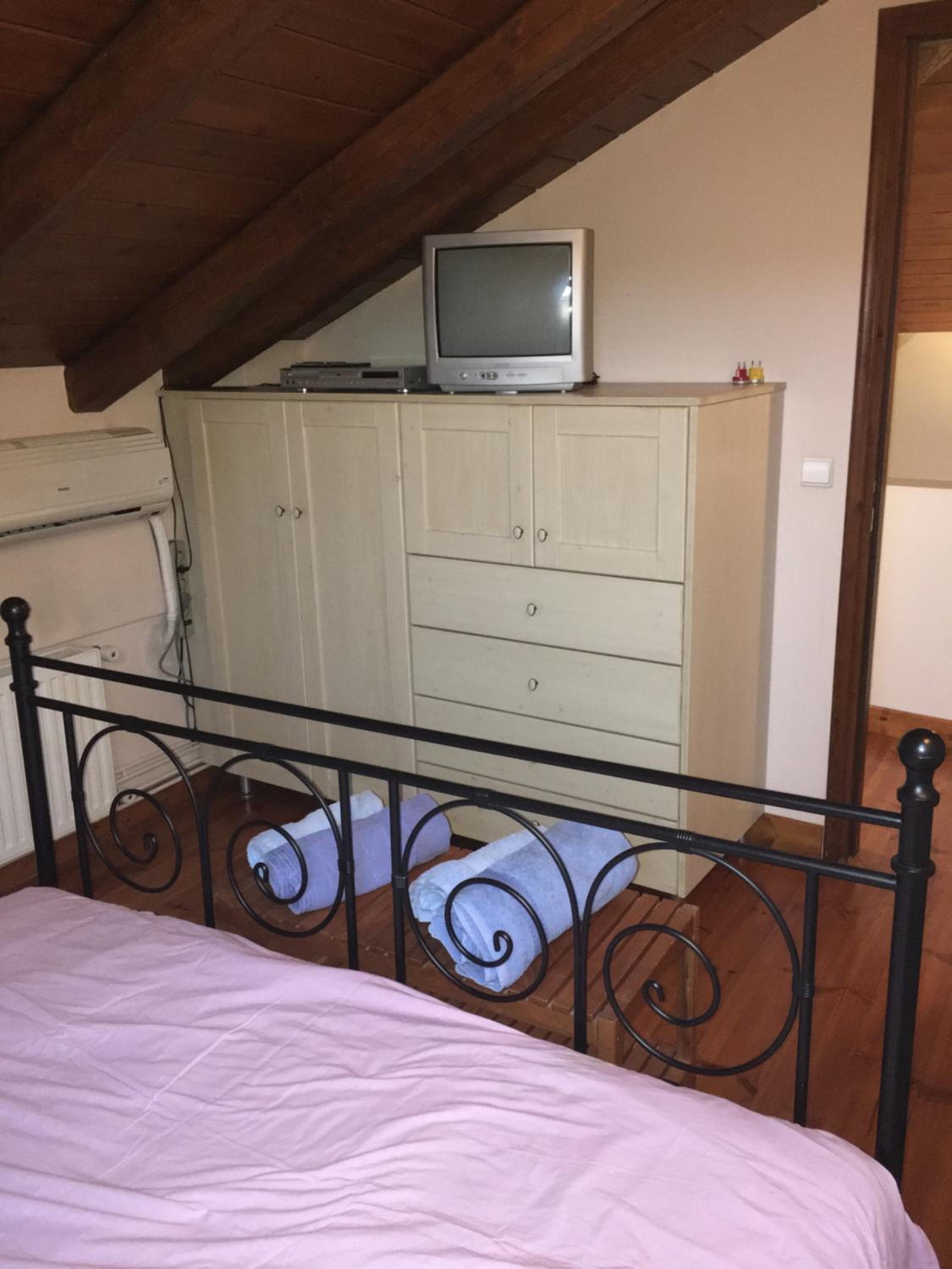 Maison Afroditi