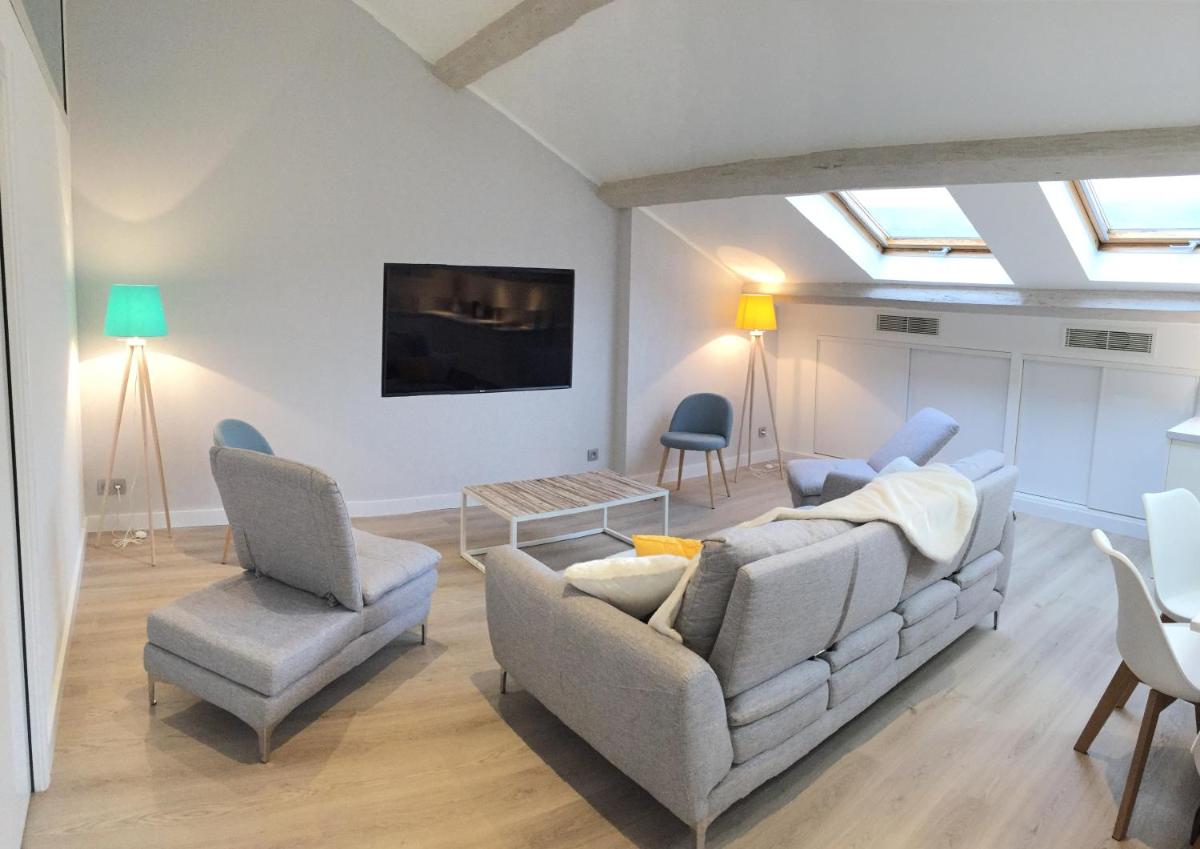 Cannes, Luxe, Palais, Here photo 3