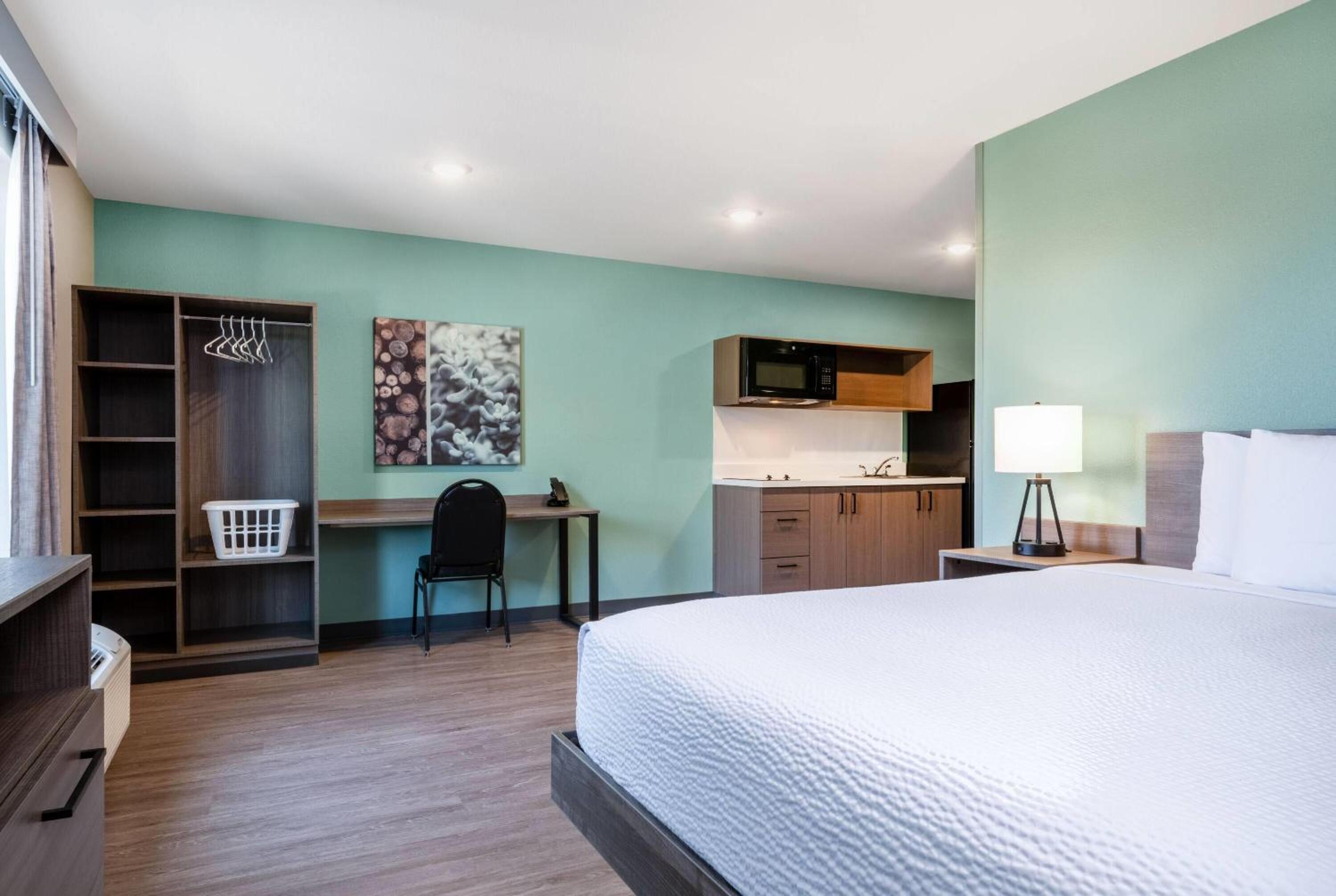 ECHO Suties Extended Stay by Wyndham Austin Round Rock