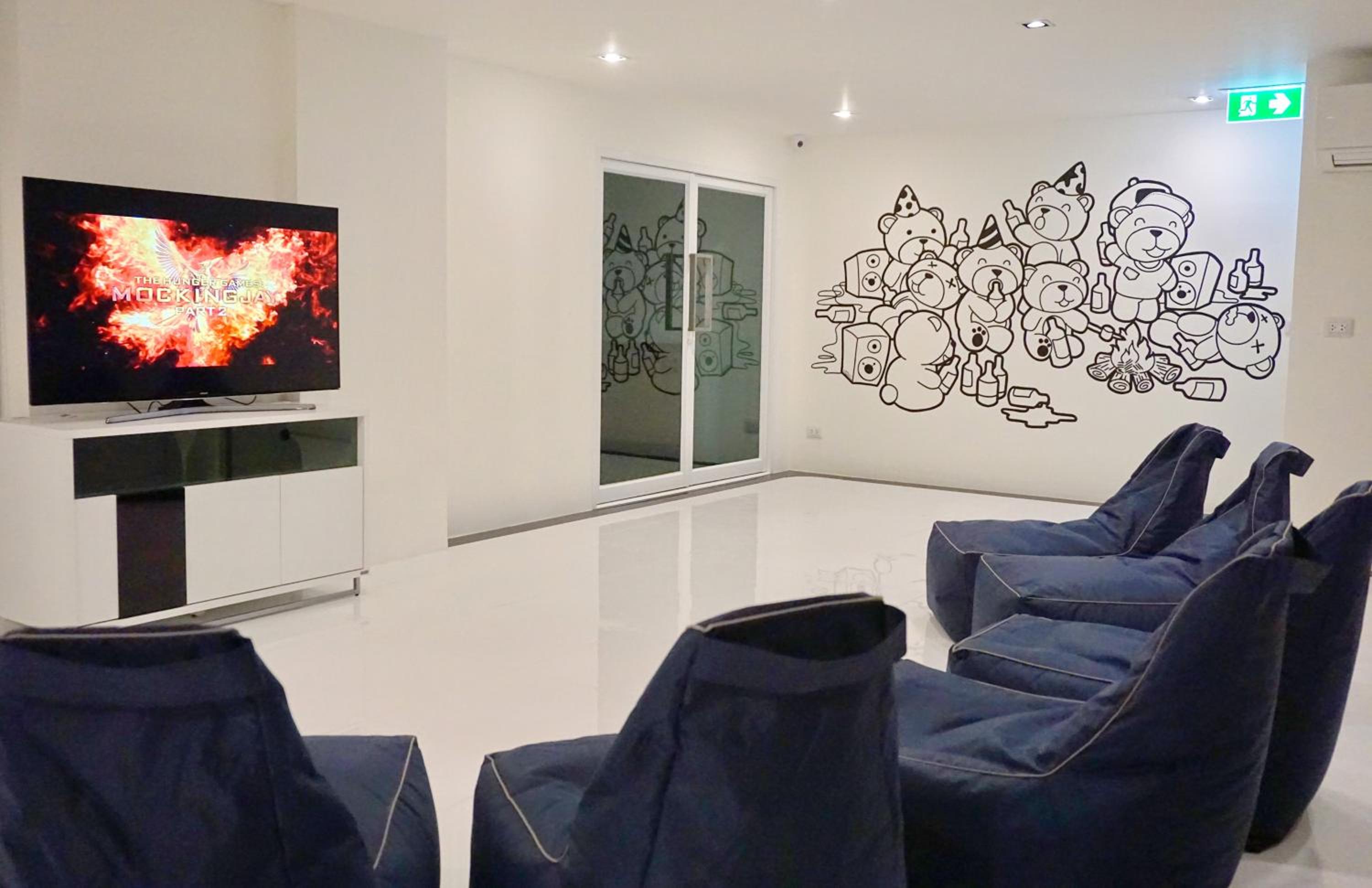 BearPacker Patong Hostel