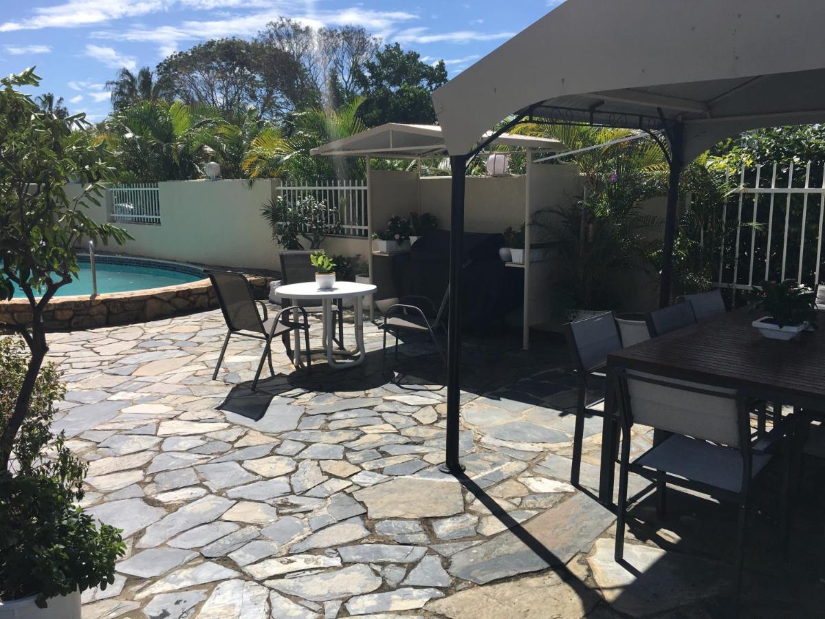 Cairns Motor Inn view 2