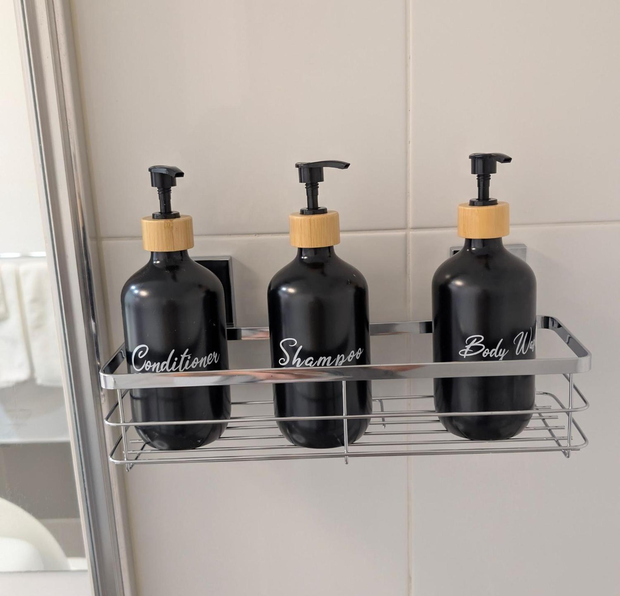City convenience in Modern Townsville Apartment