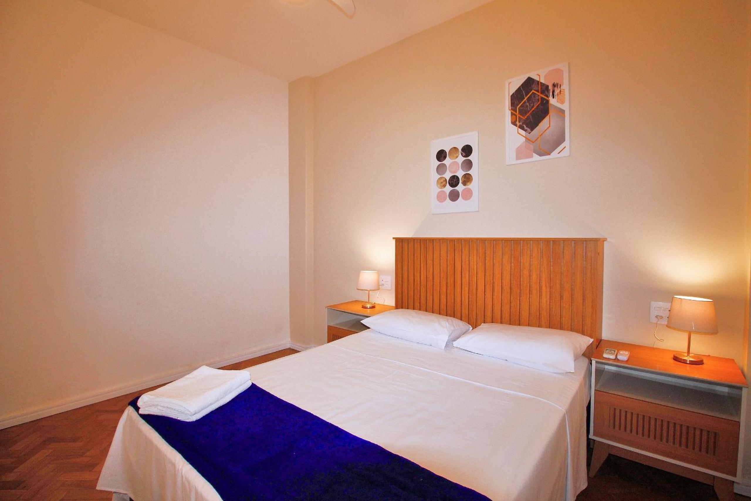 Renovated One-Bedroom Apartment in Copacabana