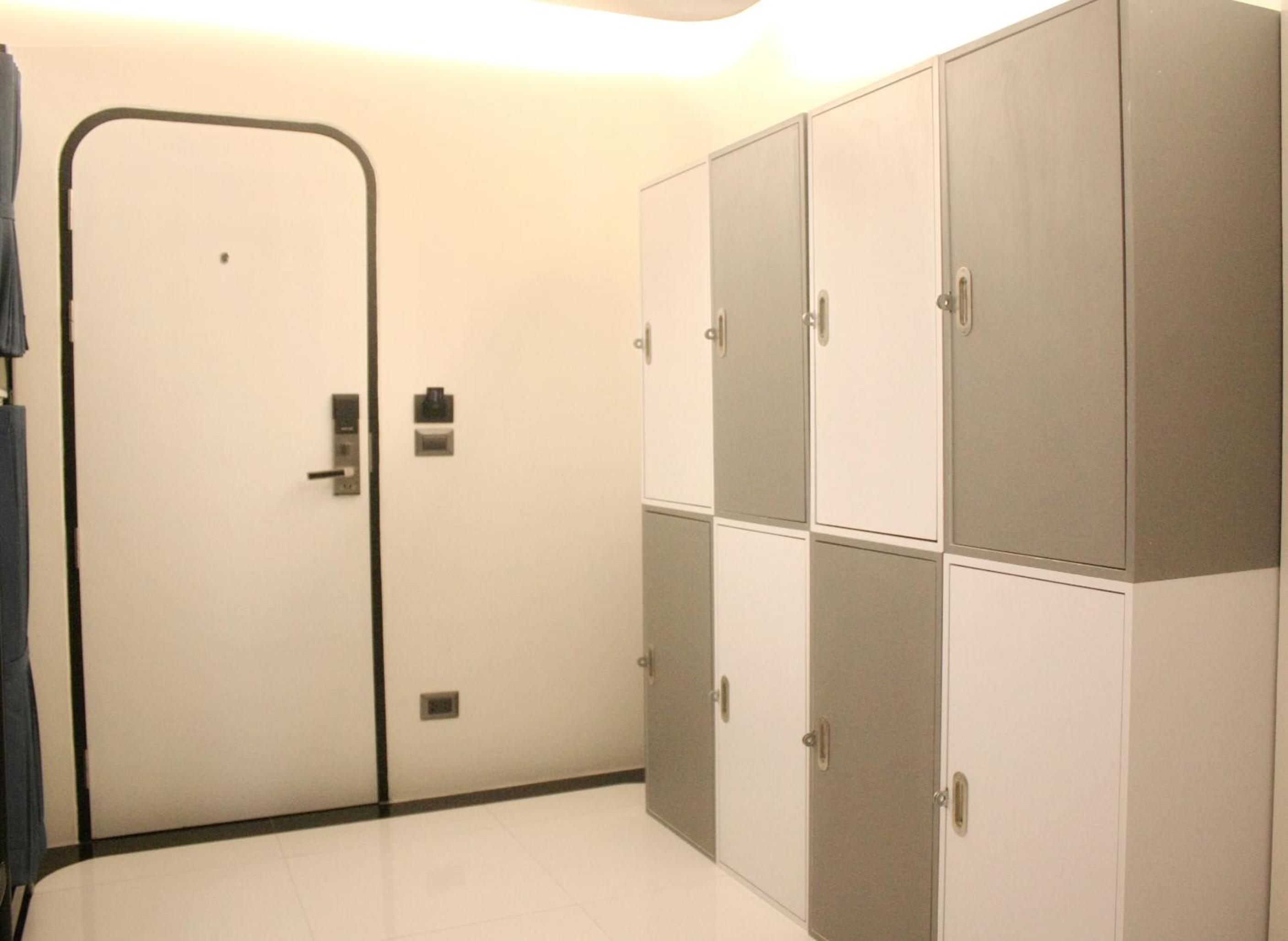BearPacker Patong Hostel