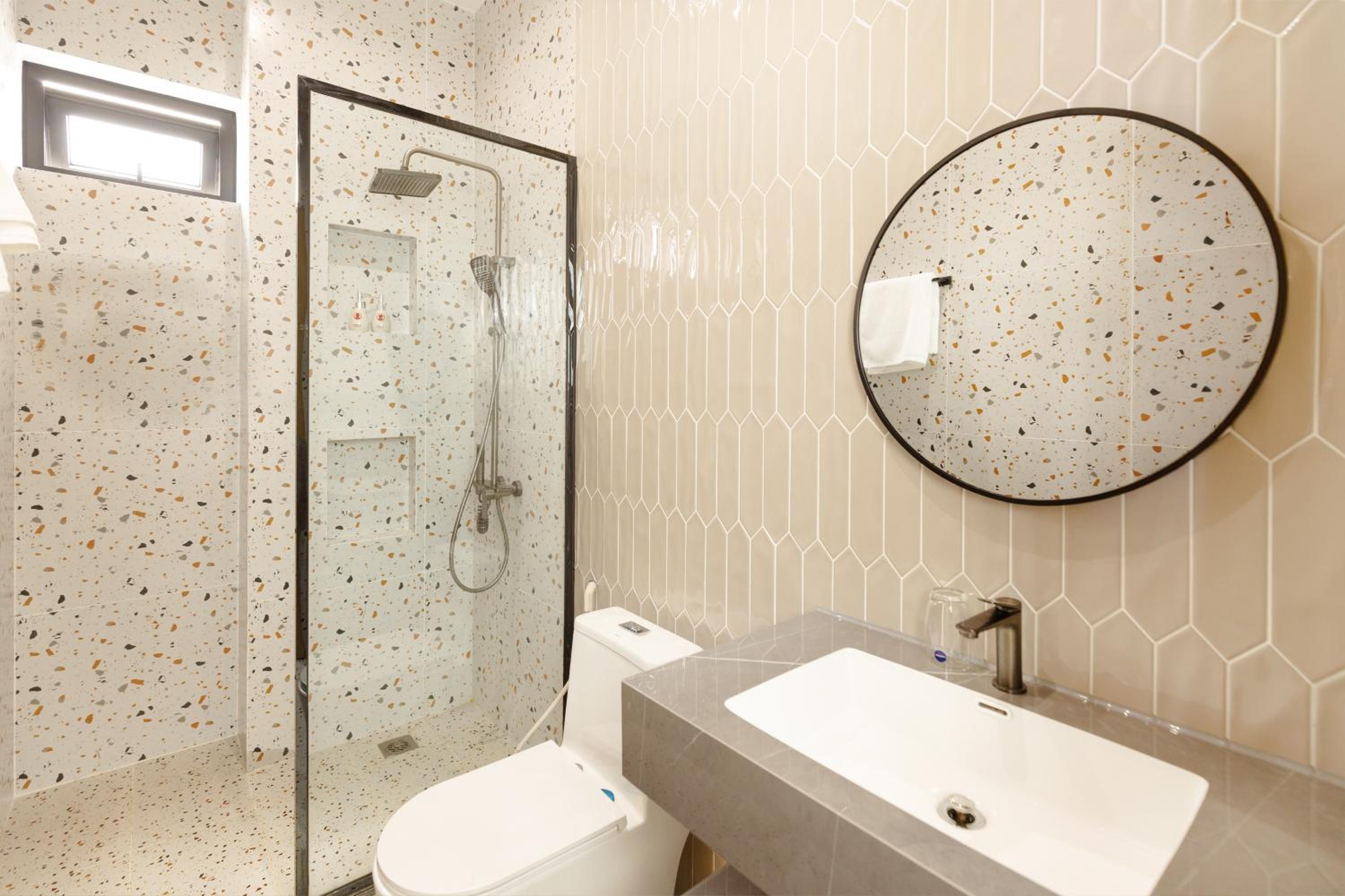 GO VILLA - ApartHotel Thao Dien