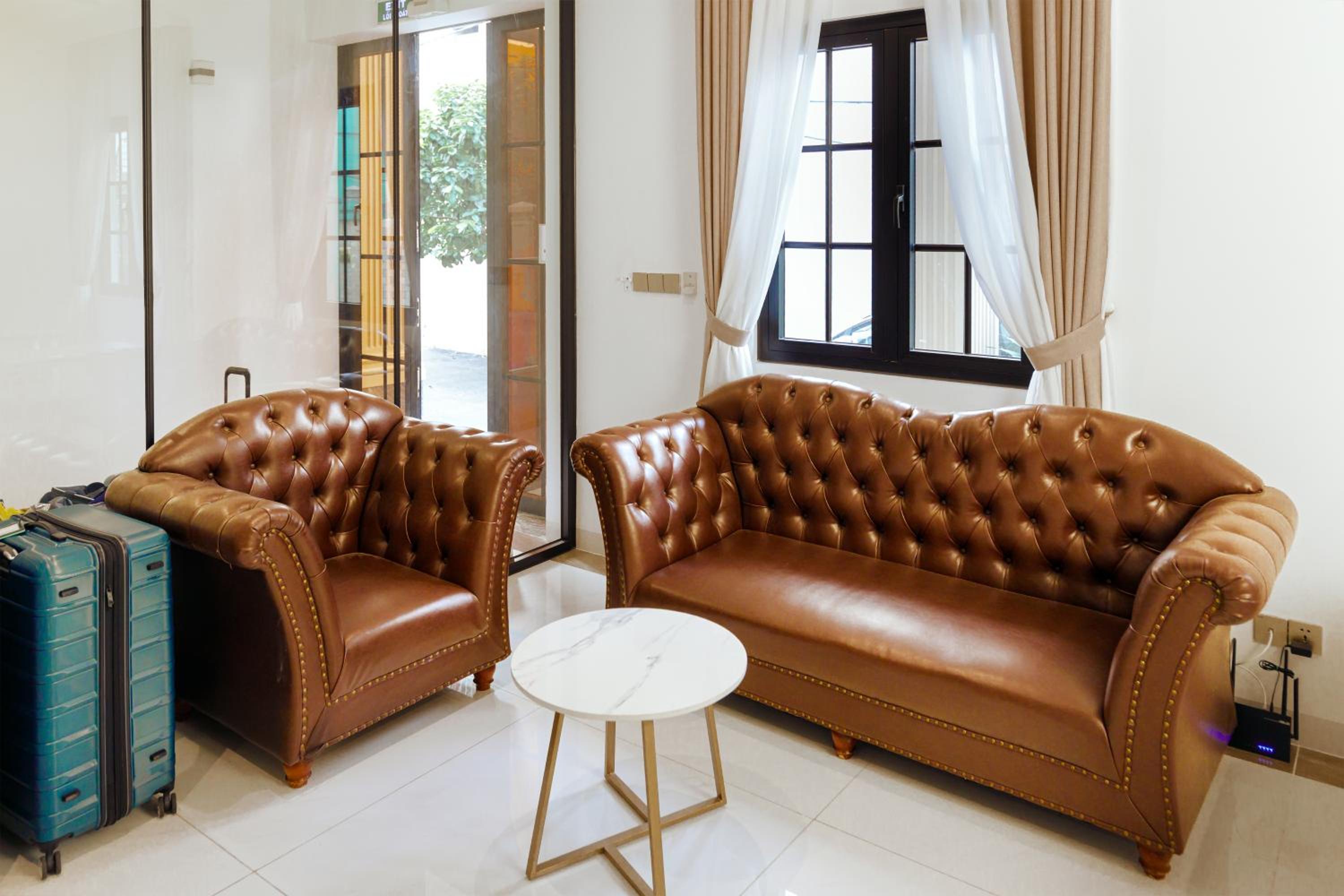 GO VILLA - ApartHotel Thao Dien