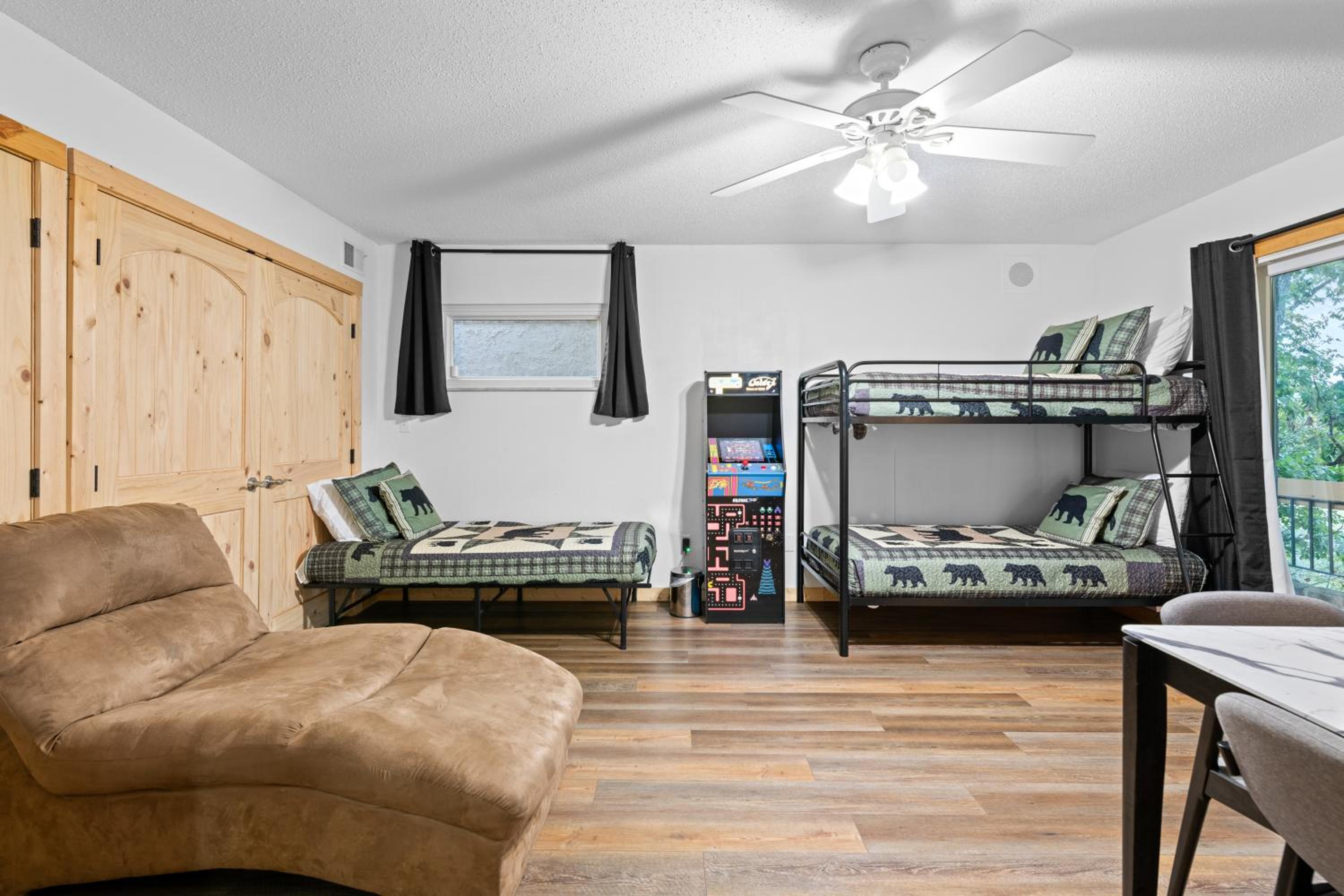 Captain John's Cabin