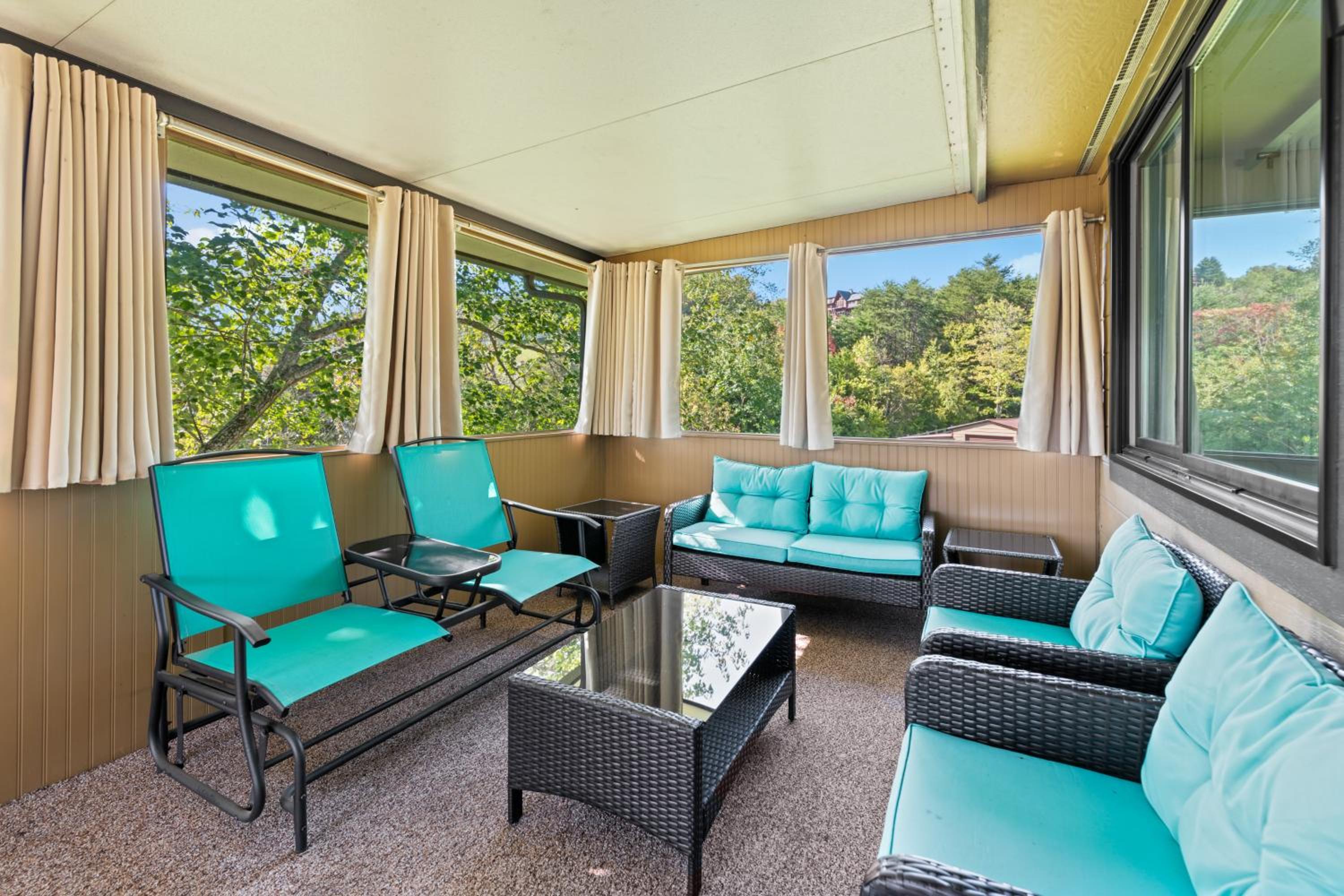 Captain John's Cabin