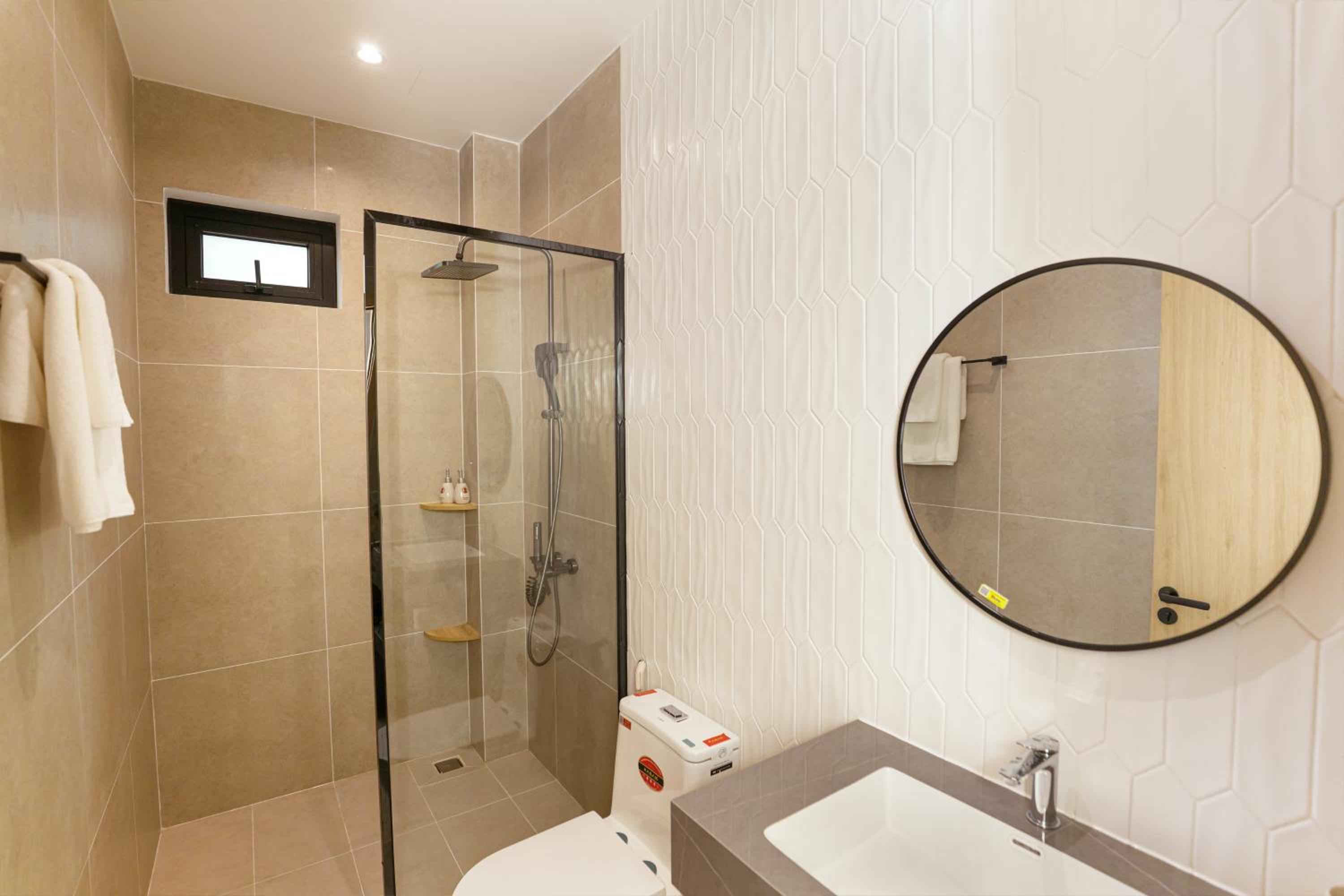 GO VILLA - ApartHotel Thao Dien