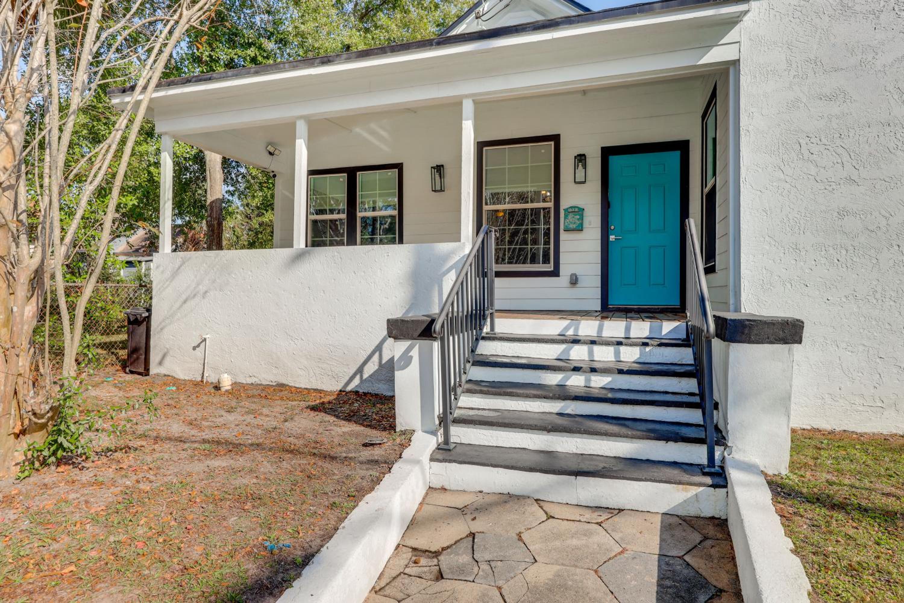 2 Mi to Dtwn Jax Game-Ready Retreat with Yard