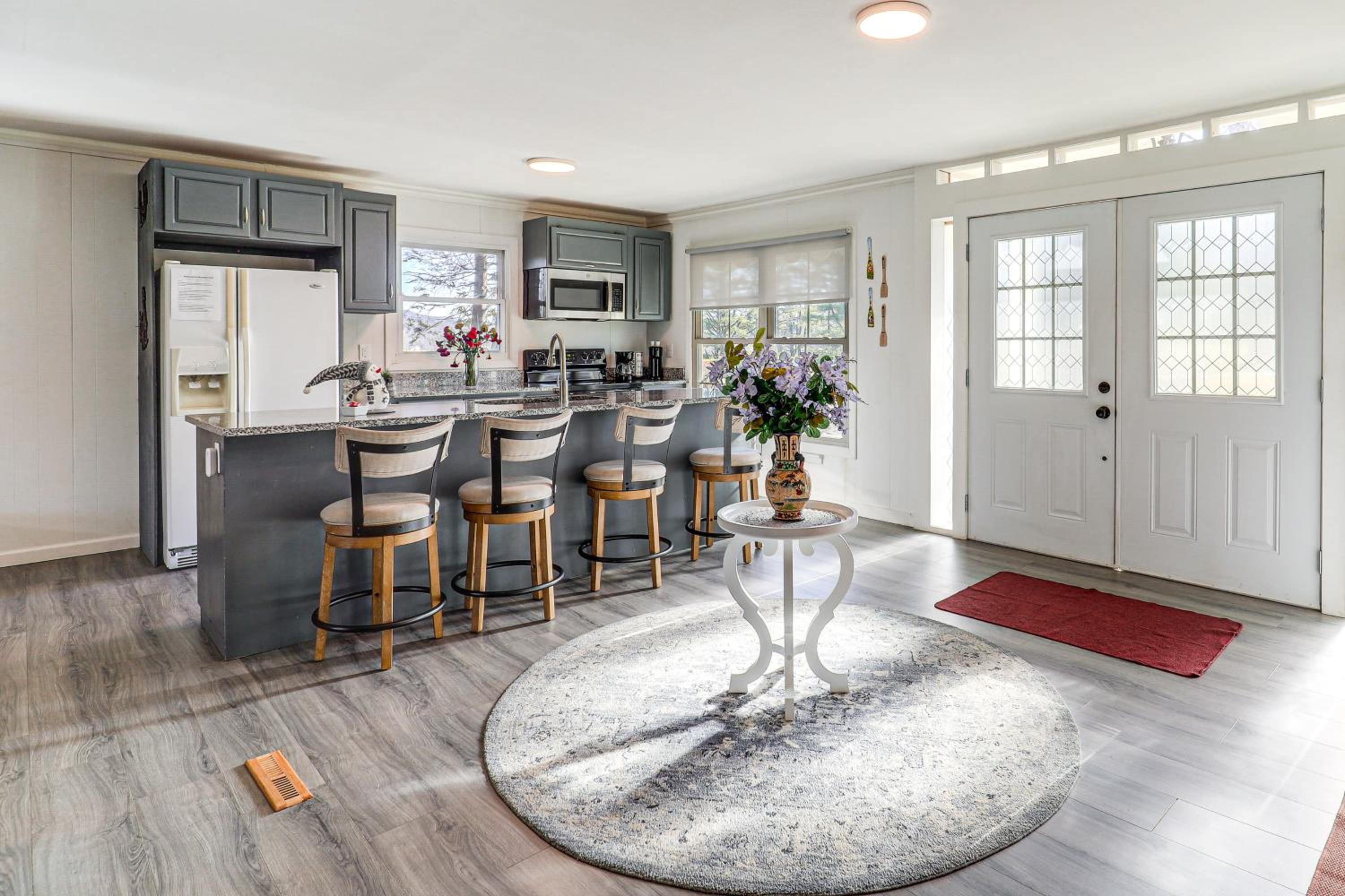 Mountain Golf Family Home with Deck in Spruce Pine