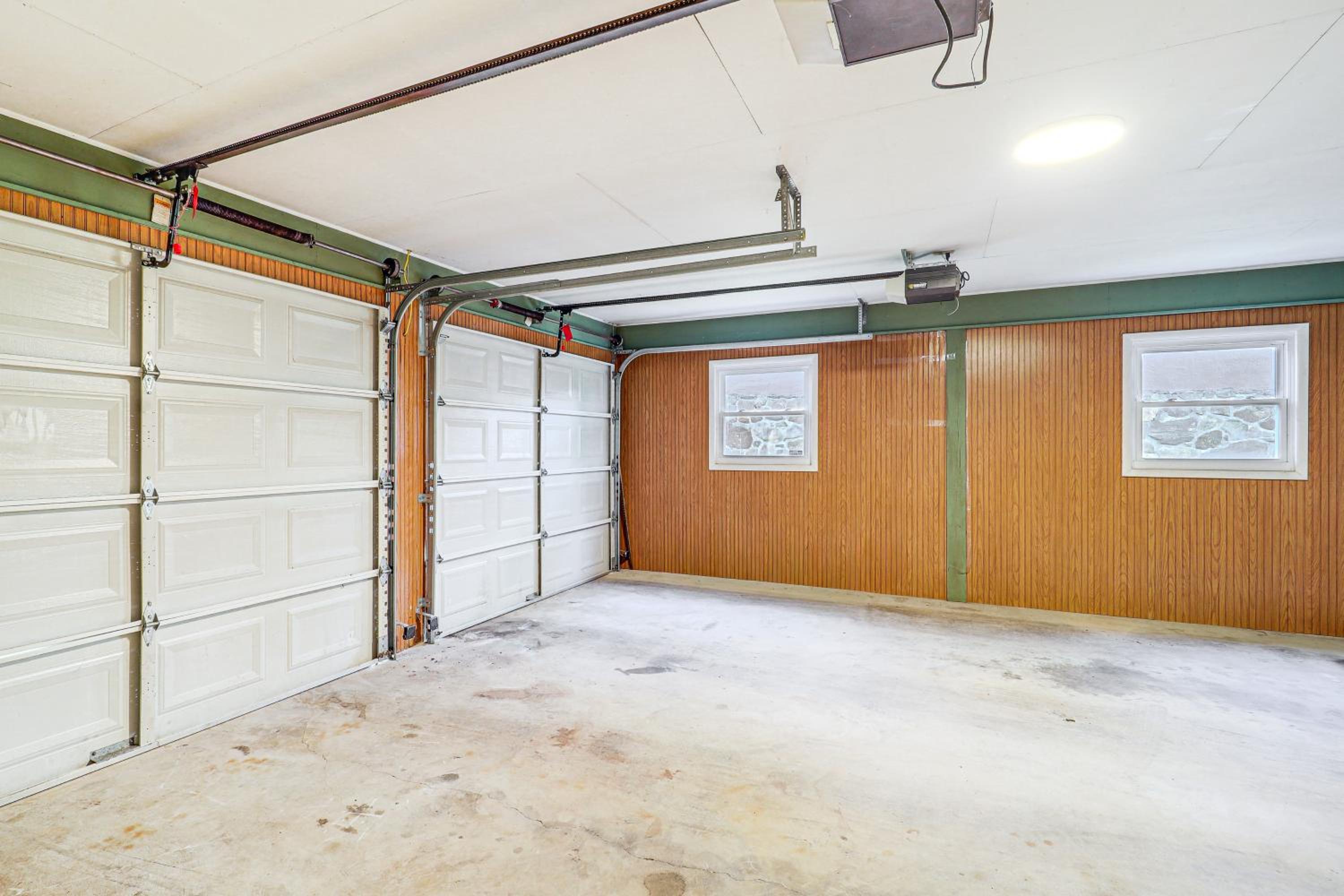 Mountain Golf Family Home with Deck in Spruce Pine