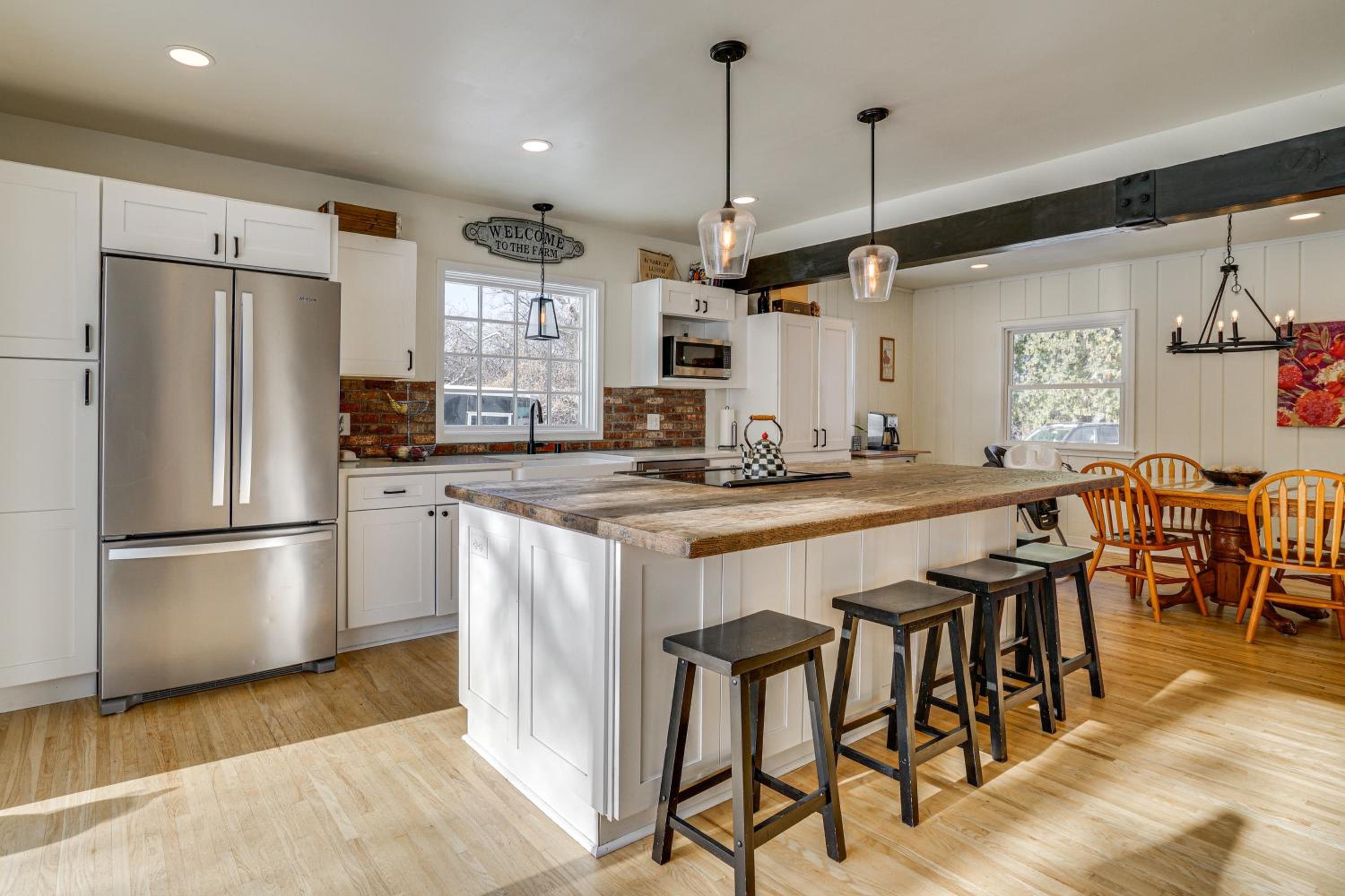 Scandia Nordic-Themed Retreat on 80 Acres with Sauna