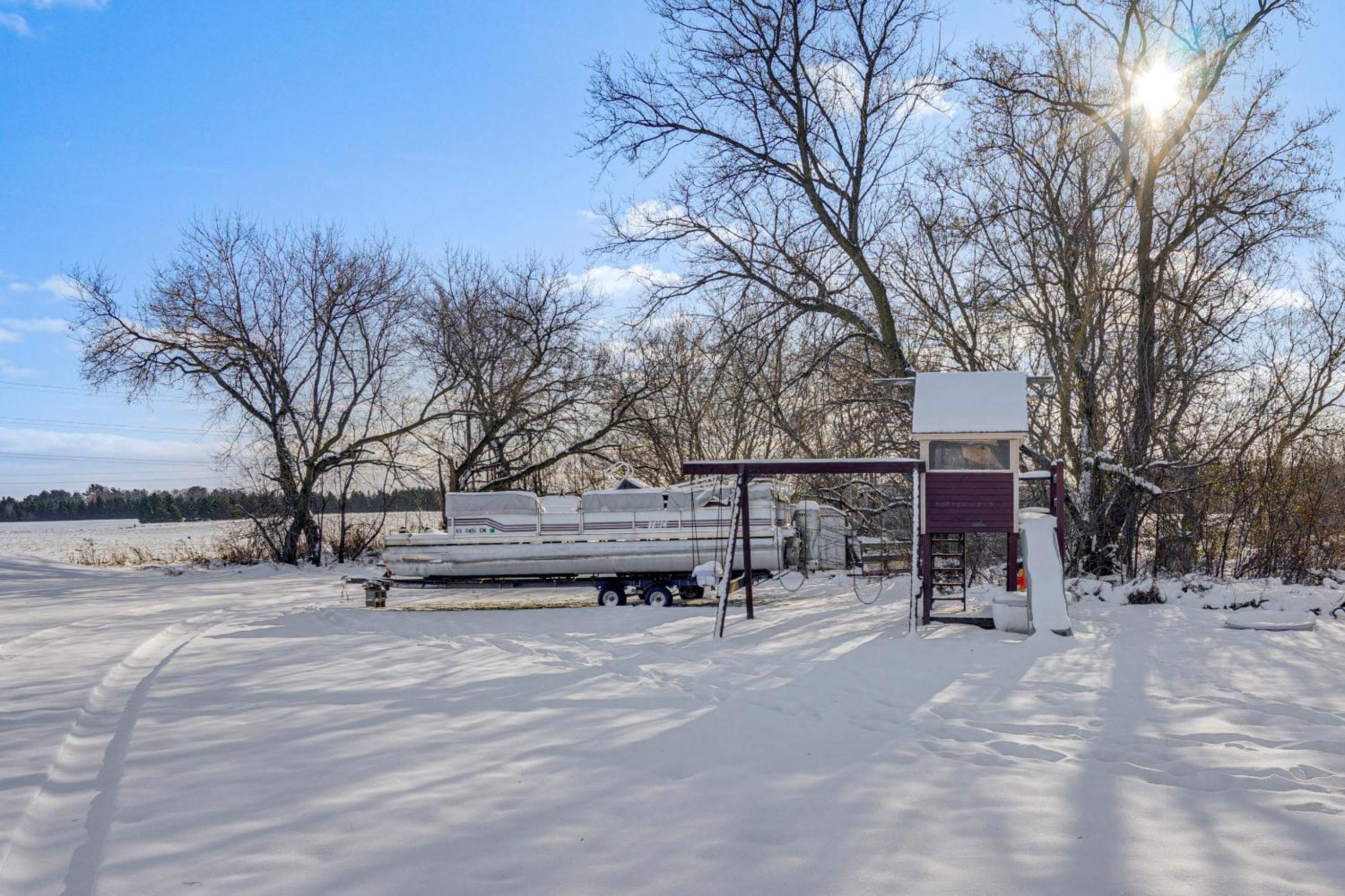 Scandia Nordic-Themed Retreat on 80 Acres with Sauna