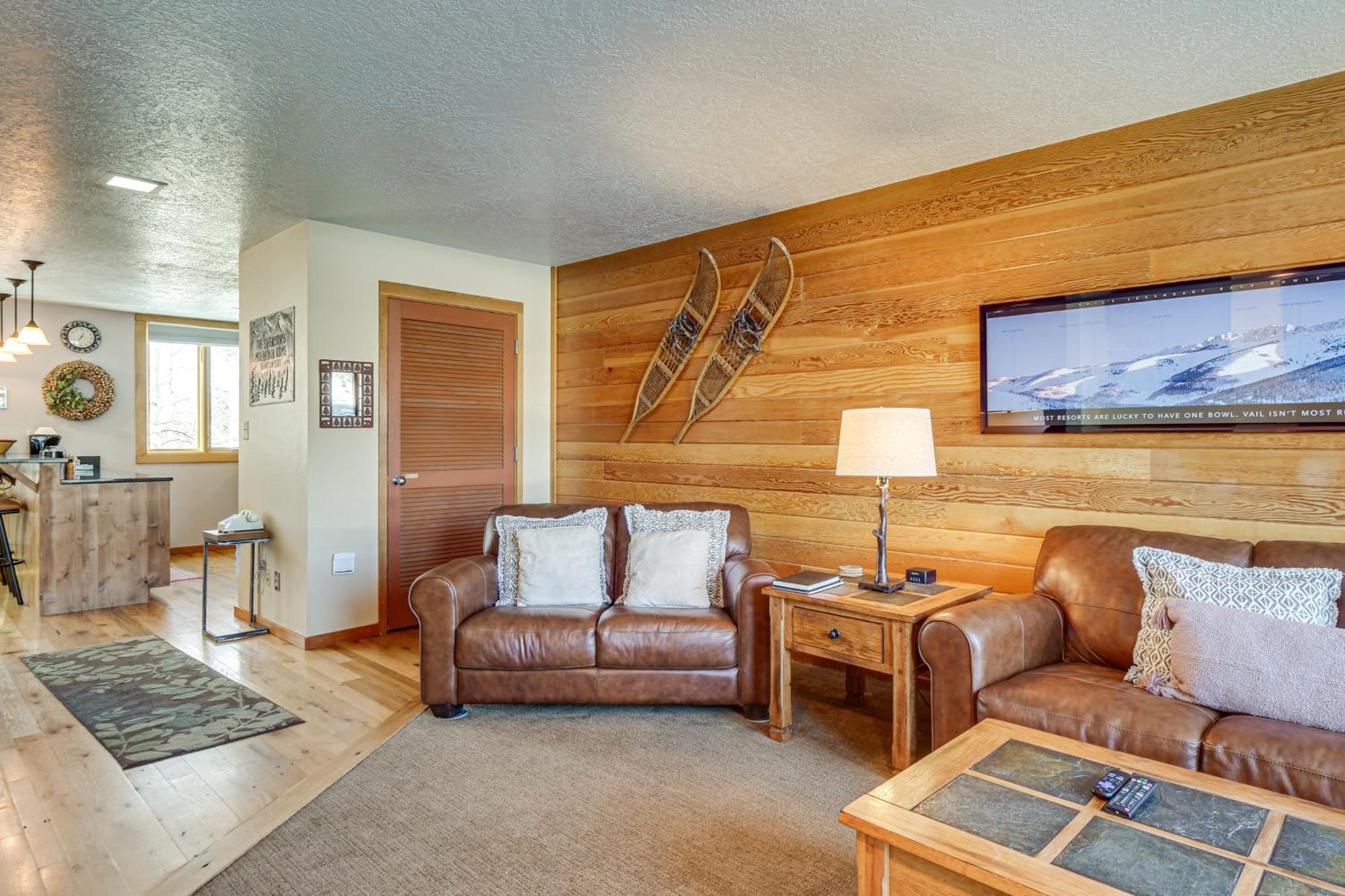 Continental Divide Views Lakefront Keystone Condo