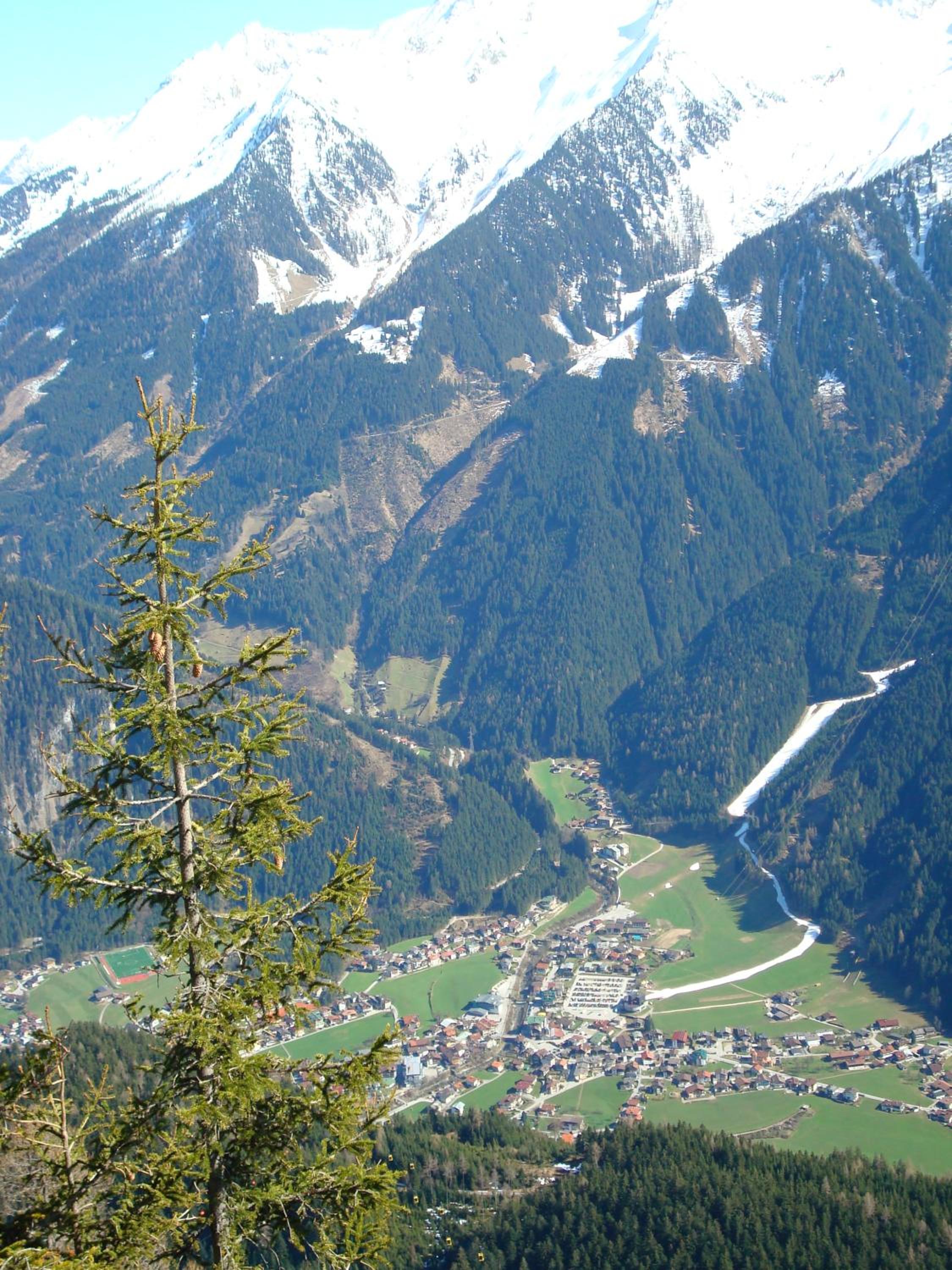 Appartements Rieser - im Herzen von Mayrhofen - sonniger Balkon - 3 Schlafzimmer